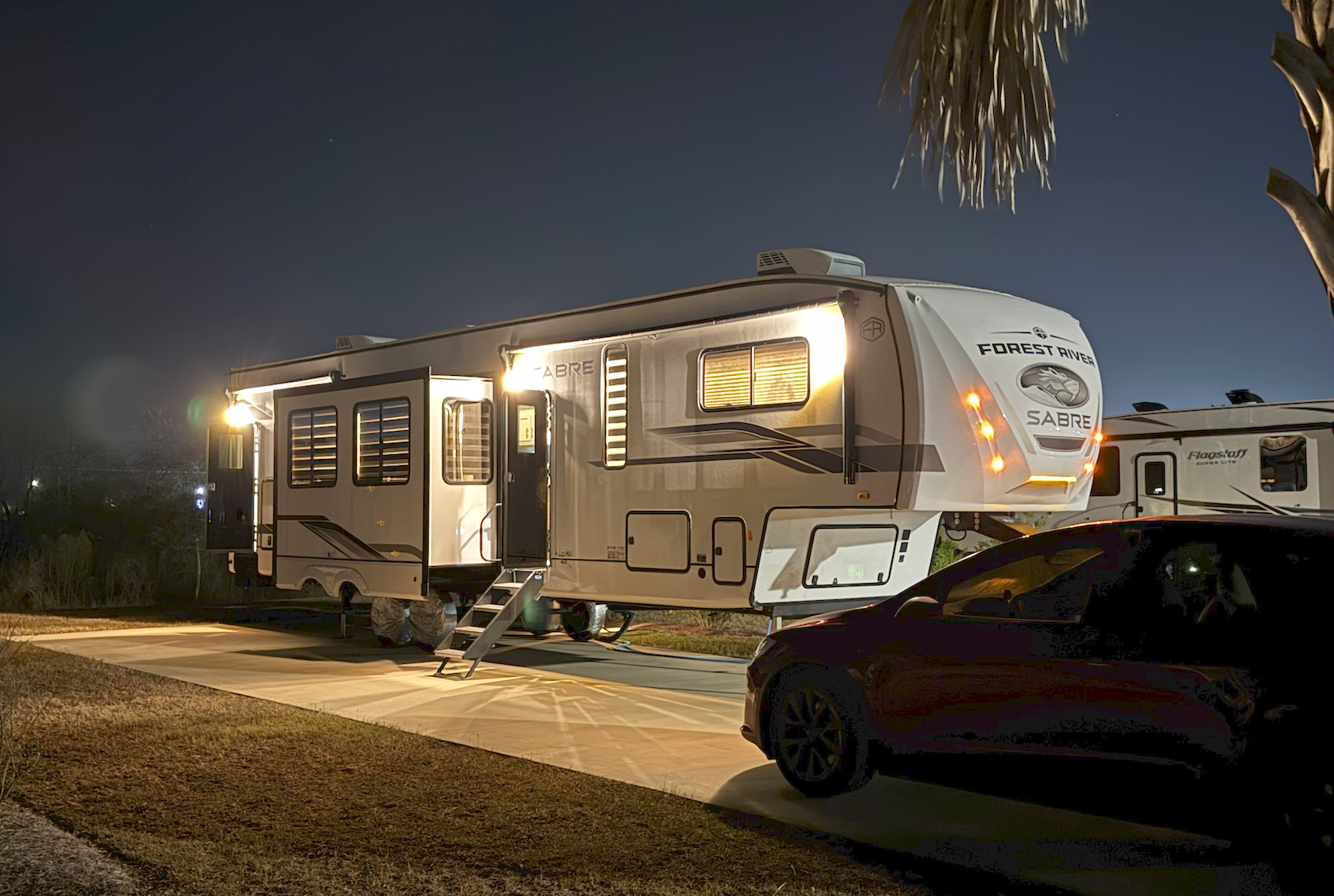 Luxury Stationary RV Rental At Gran
