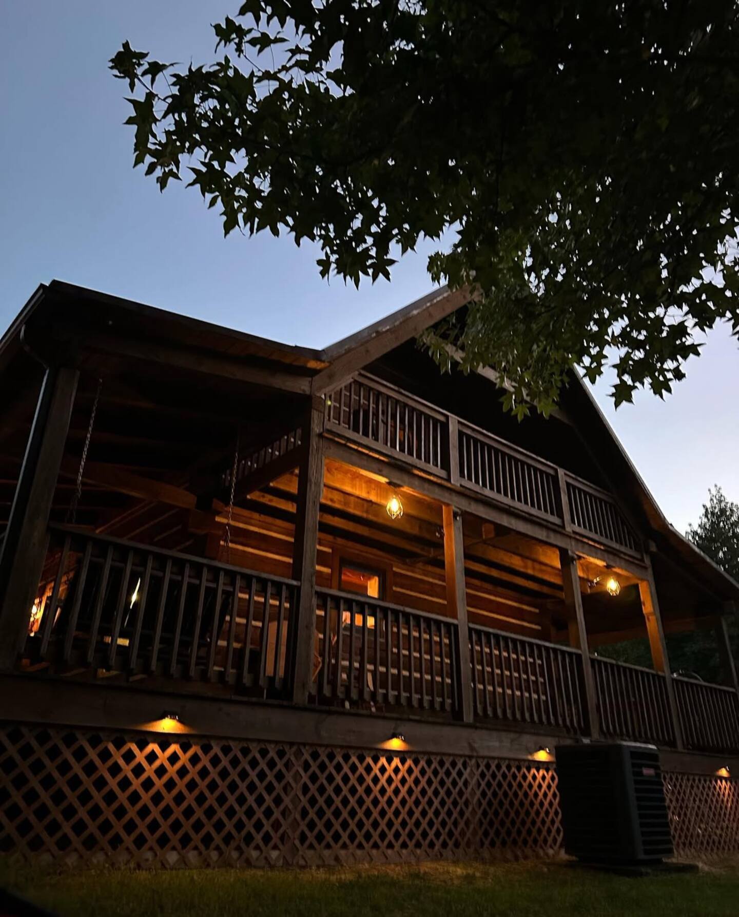 Hidden Rustic Retreat Cabin Getaway