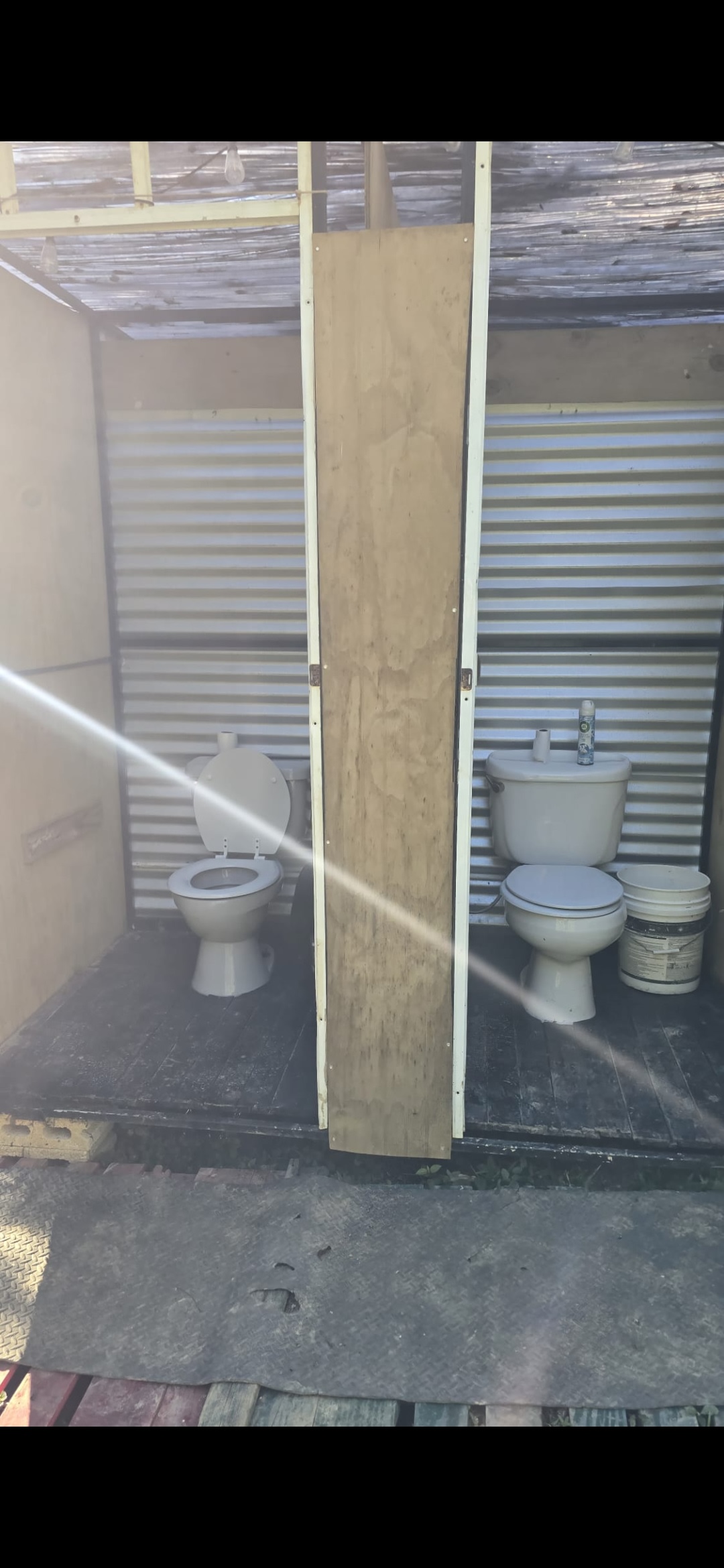 The Singing Rooster Farm And Campground