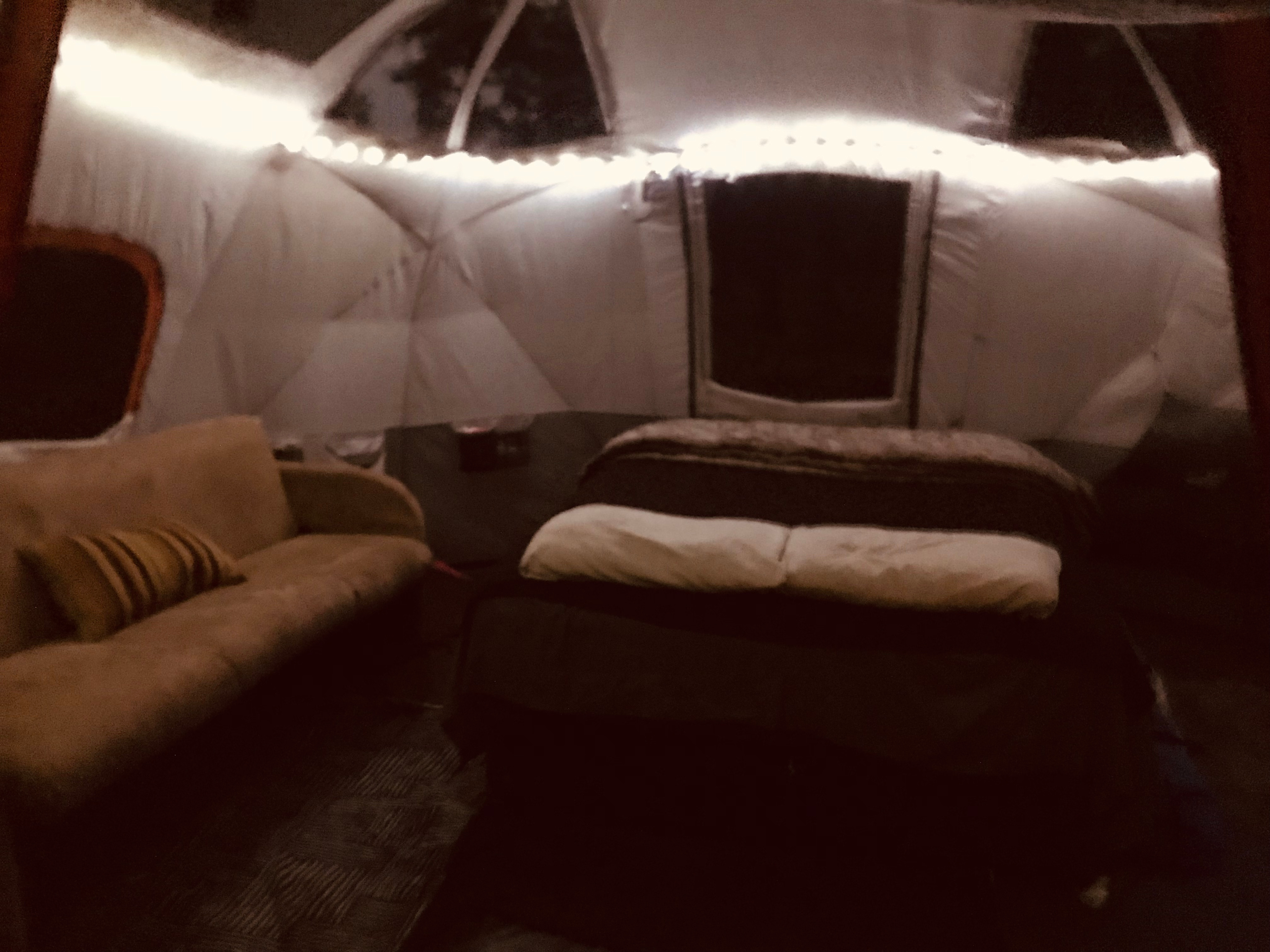 1/2 Glamp - 1/2 Camp - 100% Relax.