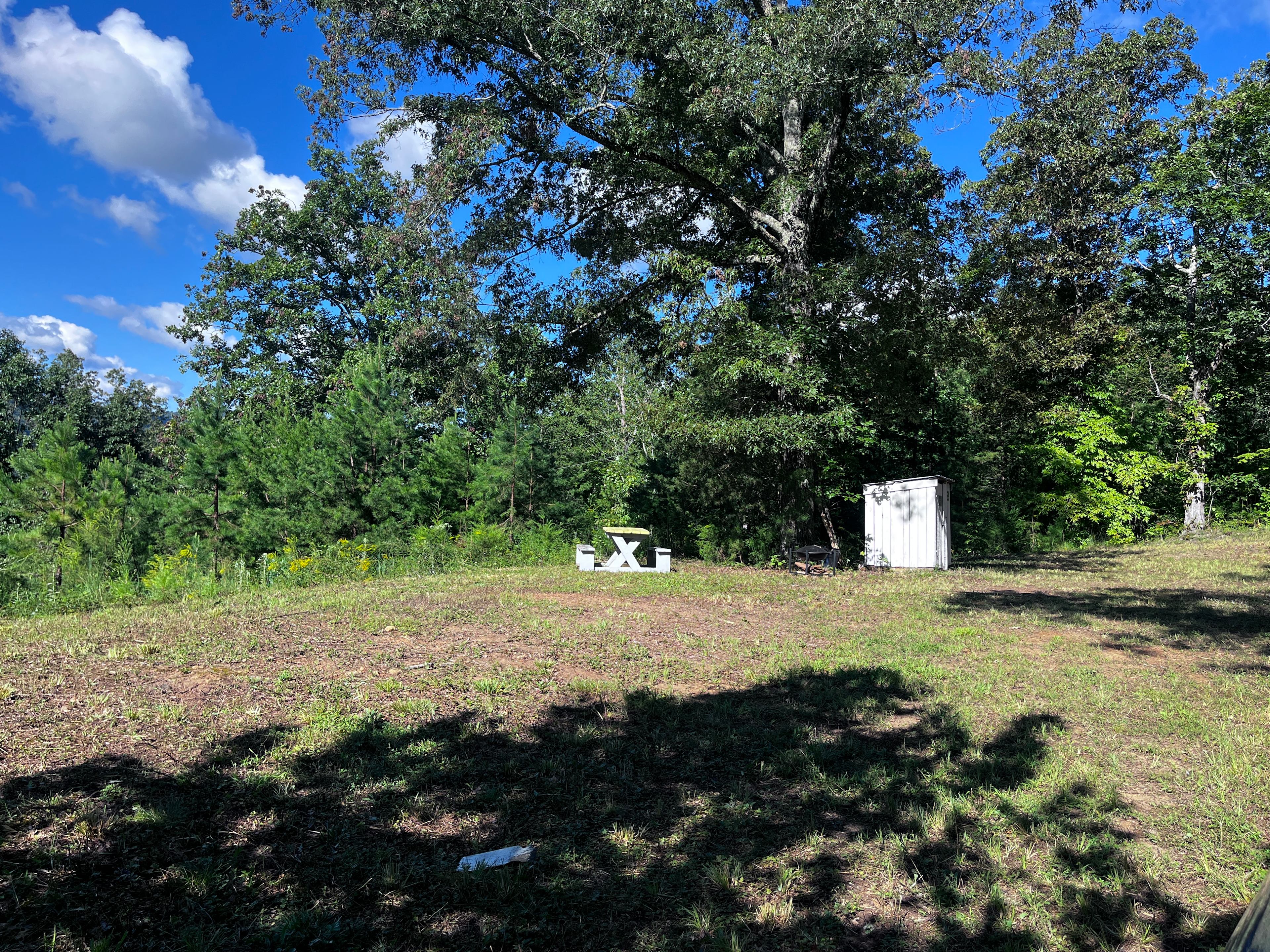 TENT MOUNTAIN (Tenting Lane)