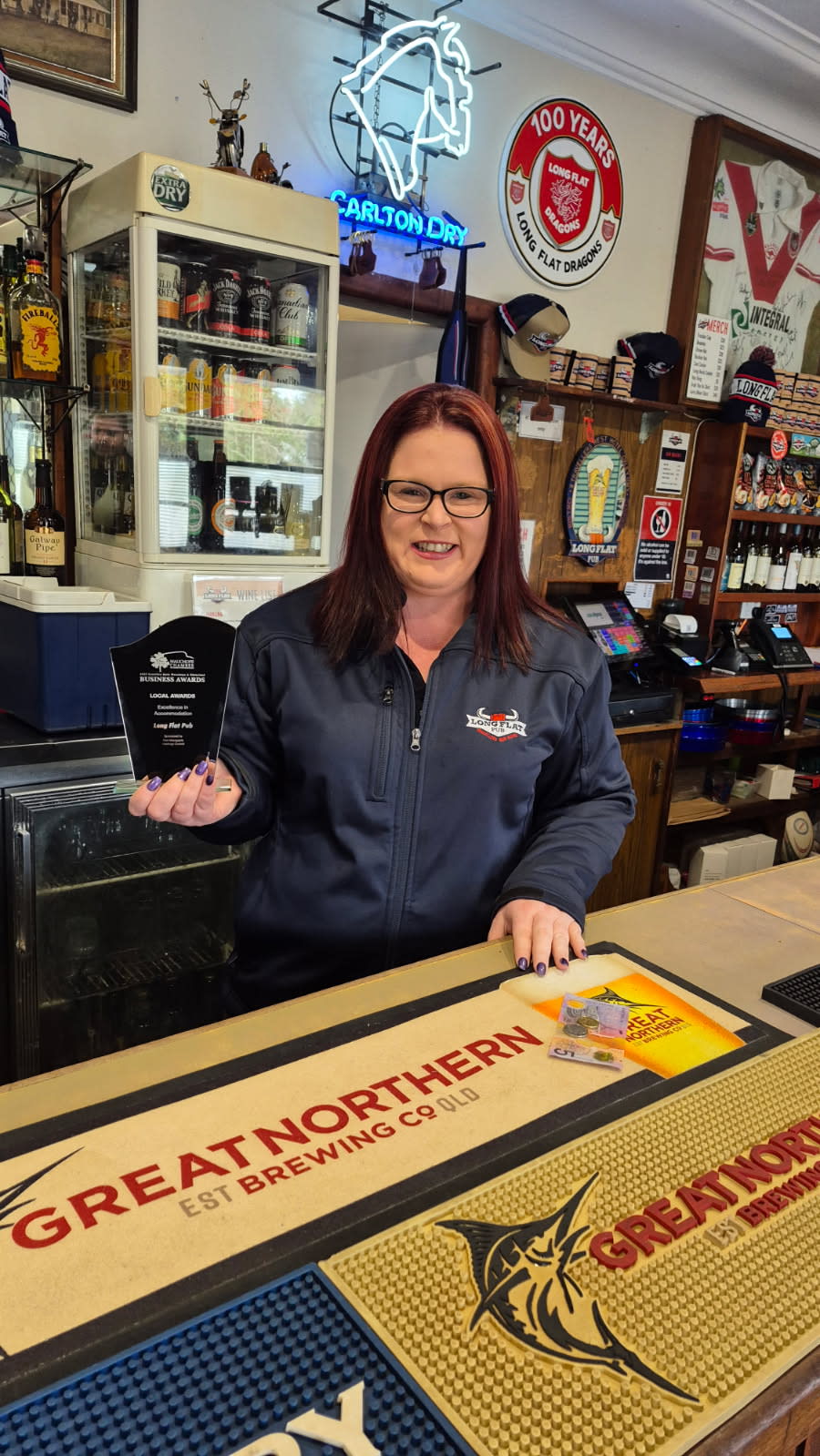 Long Flat Pub Riverside Camping