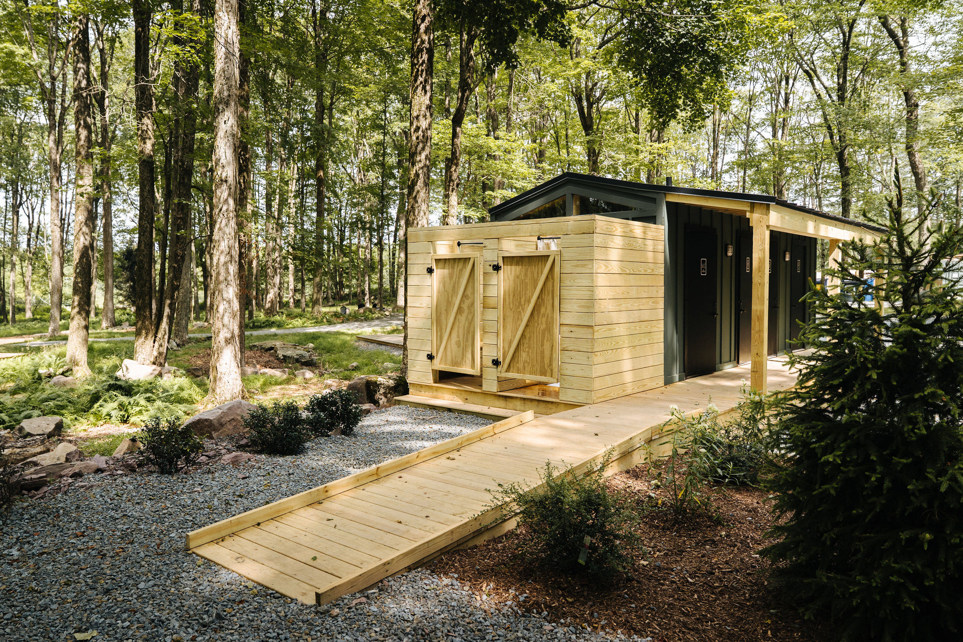 Modern Pocono Mountain Glamping