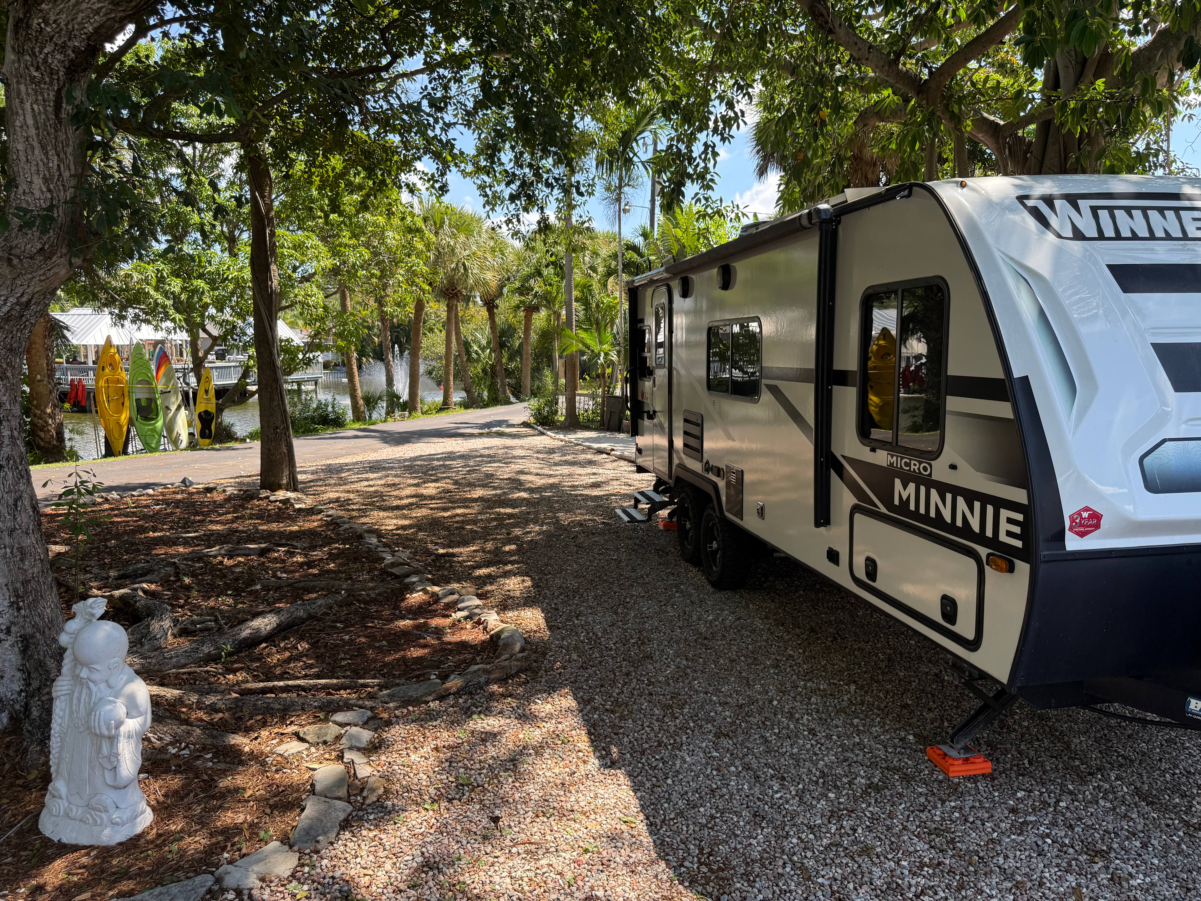 Beach front Palm Nest RV Oasis