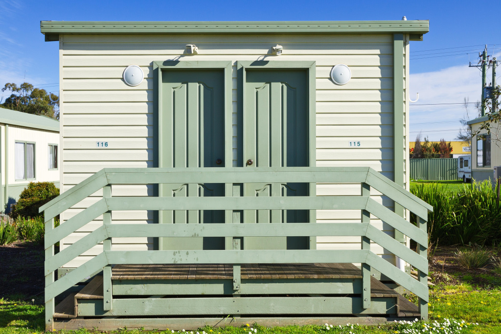 Sandhurst Motel & Campground