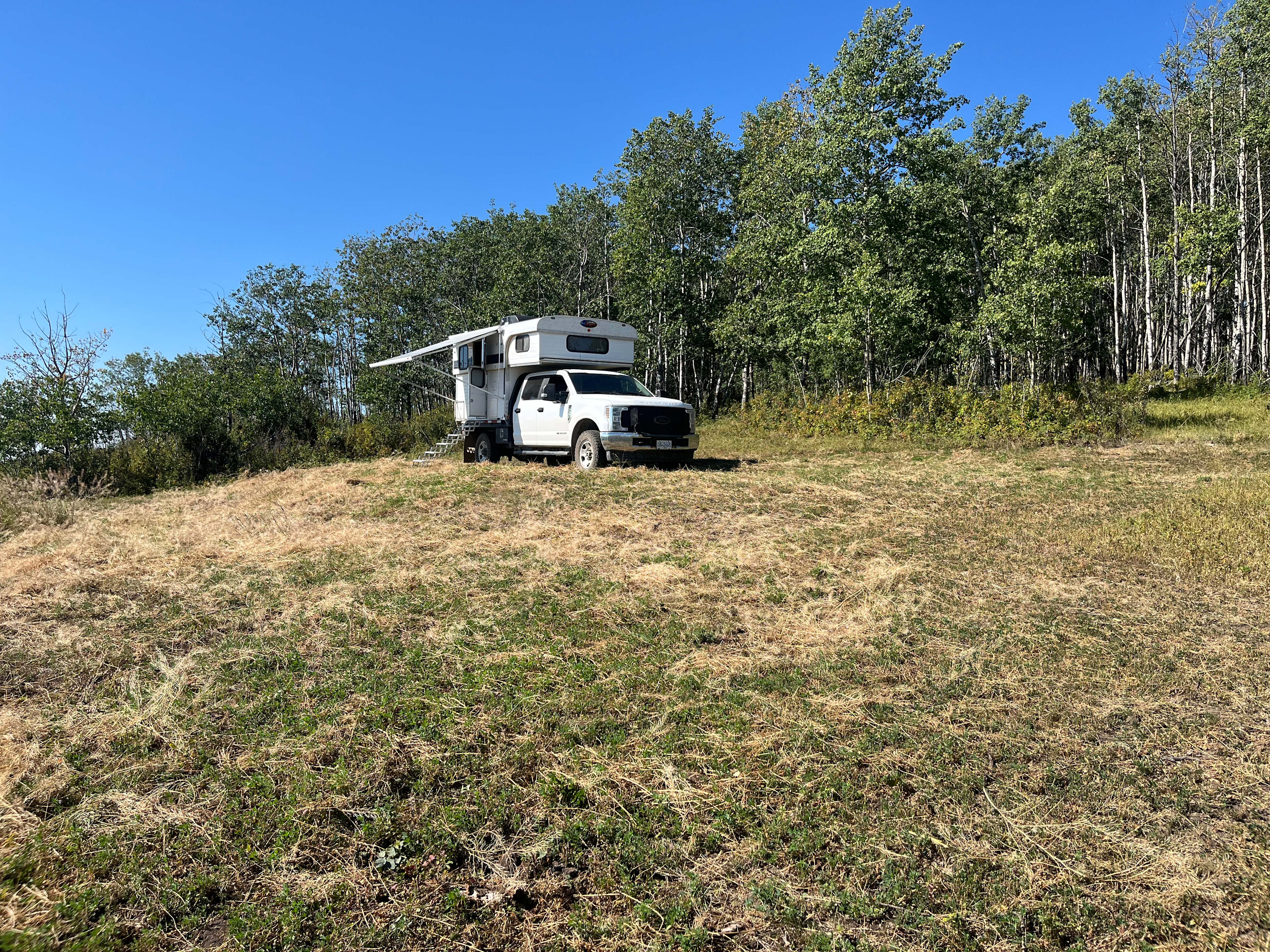 Some kind of pond in the background