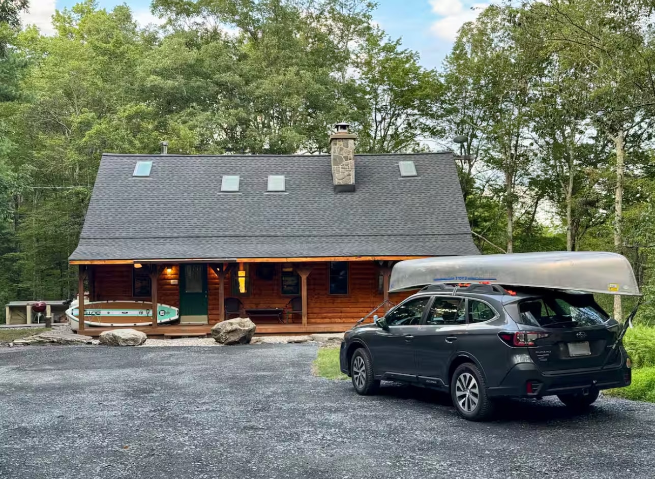 Peaceful And Private Pocono Cabin