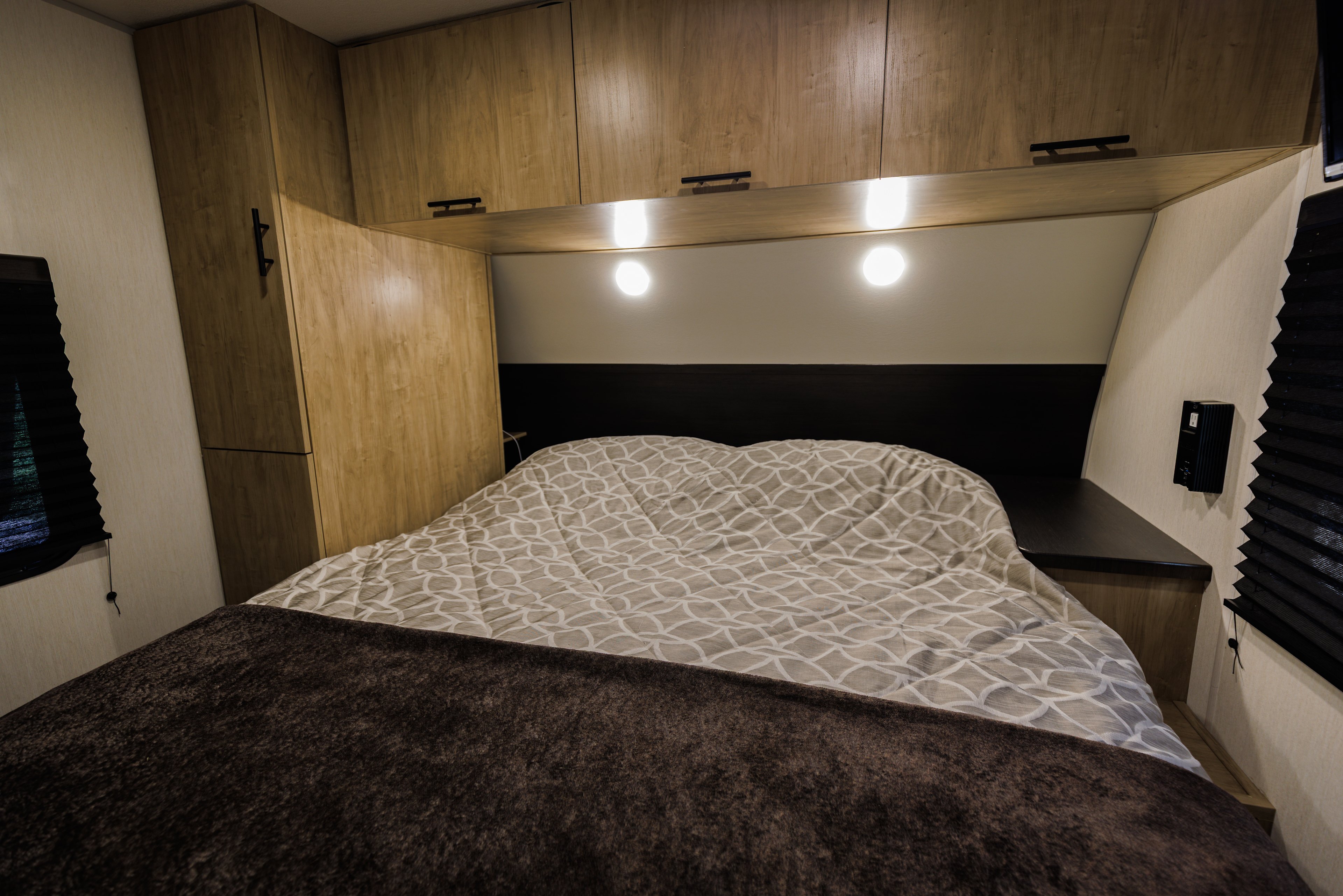 King size bed