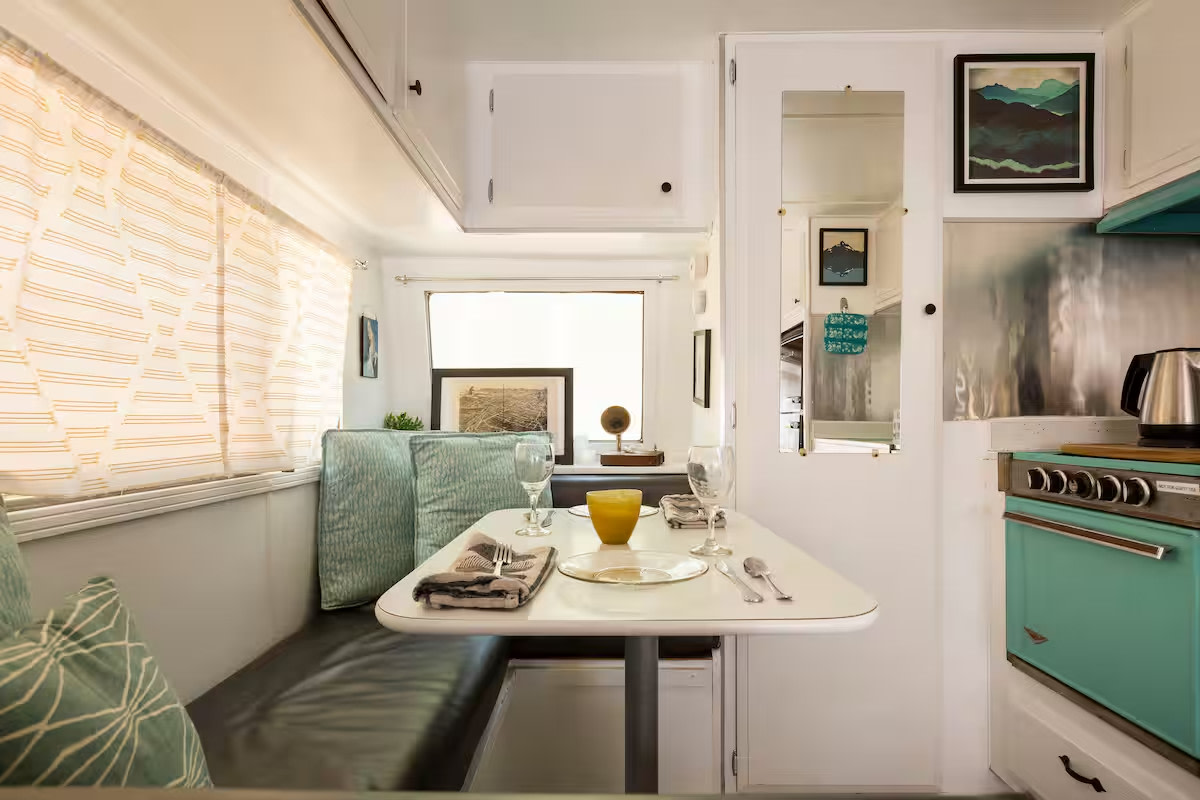 Dolly The Retro Camper