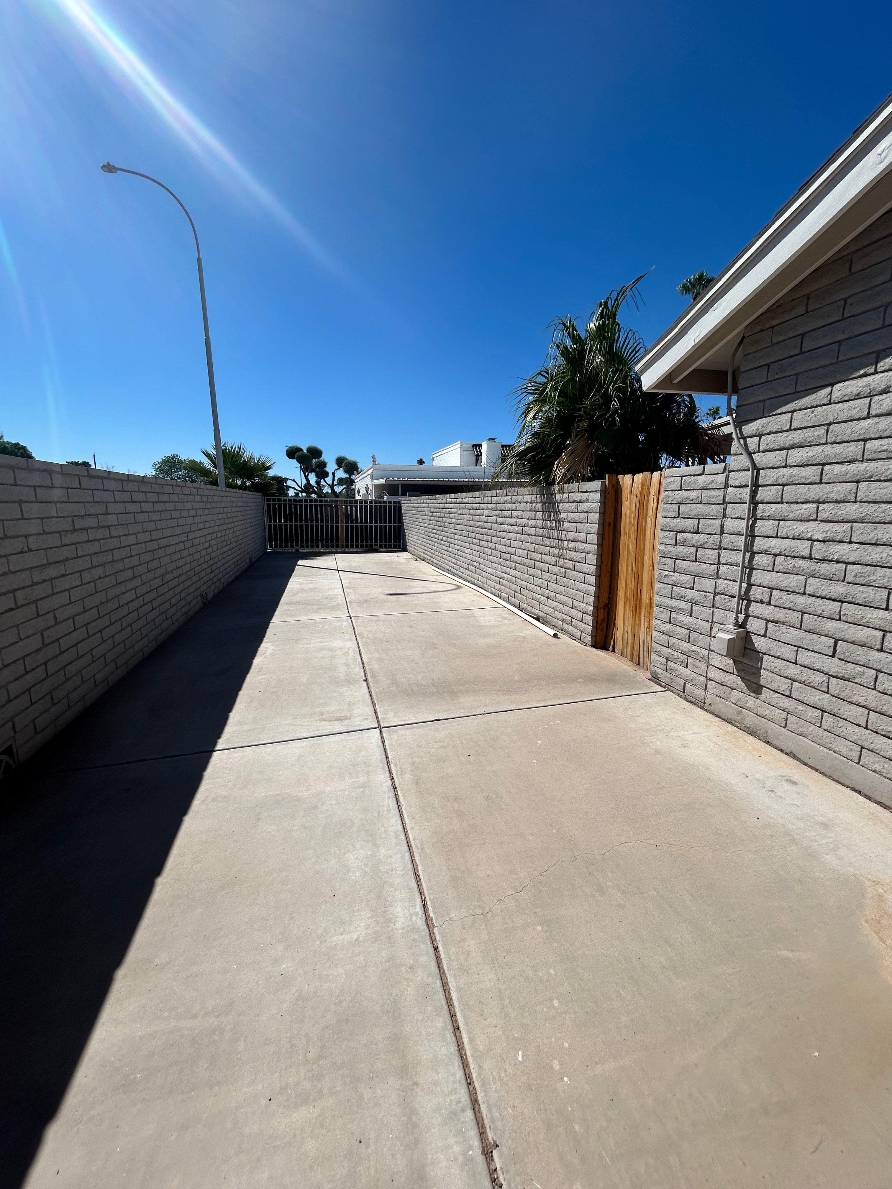 Private Gated RV pad w/Elec & H20