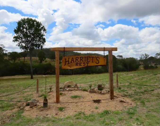 Harriets Rest - Creekside Camping