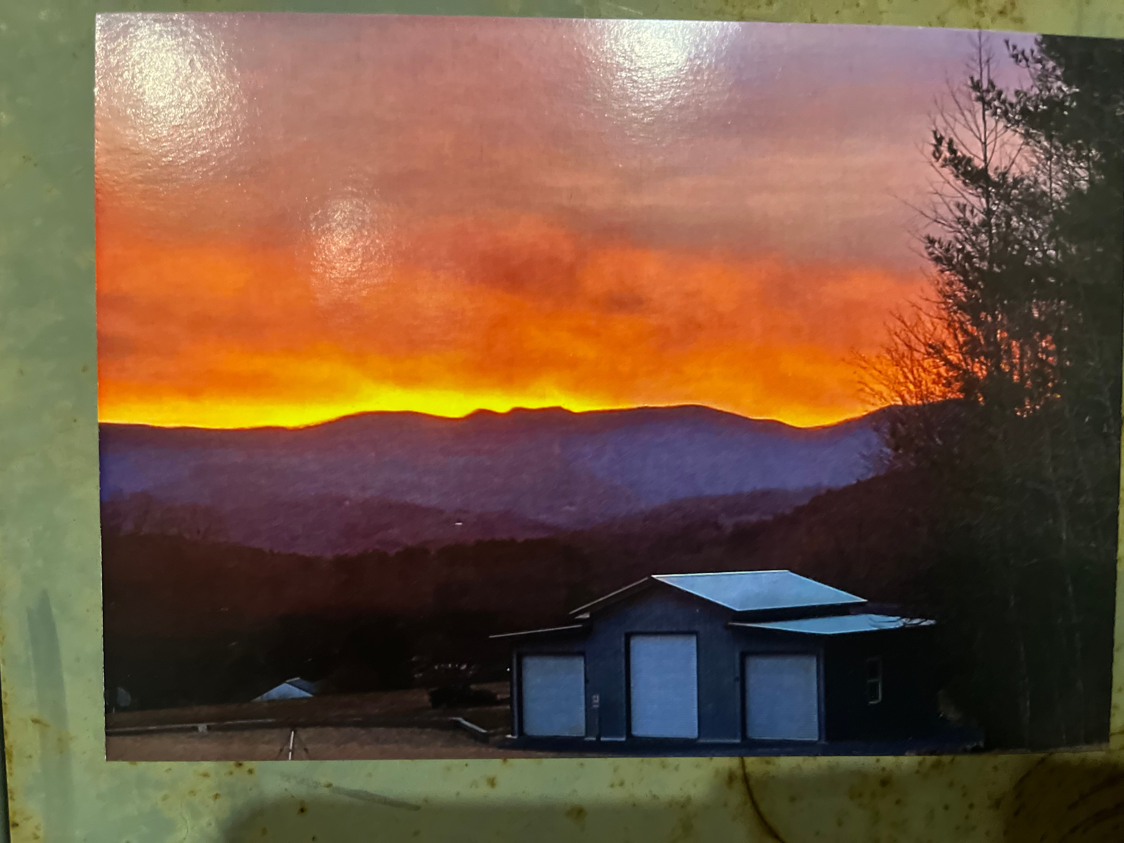 Scenic Sleeper @ Rusty Acres