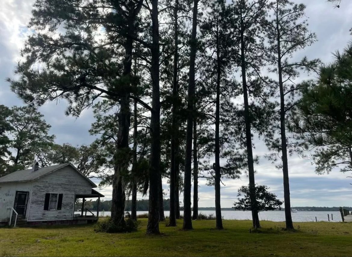 160 Acres  1700's waterfront forest