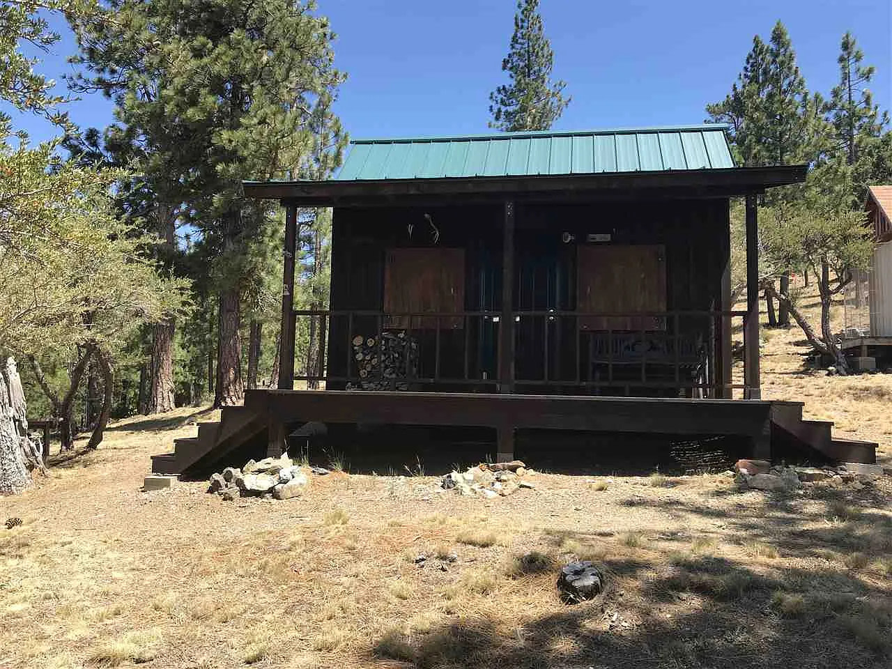 Mountaintop Cabin & Tent sites