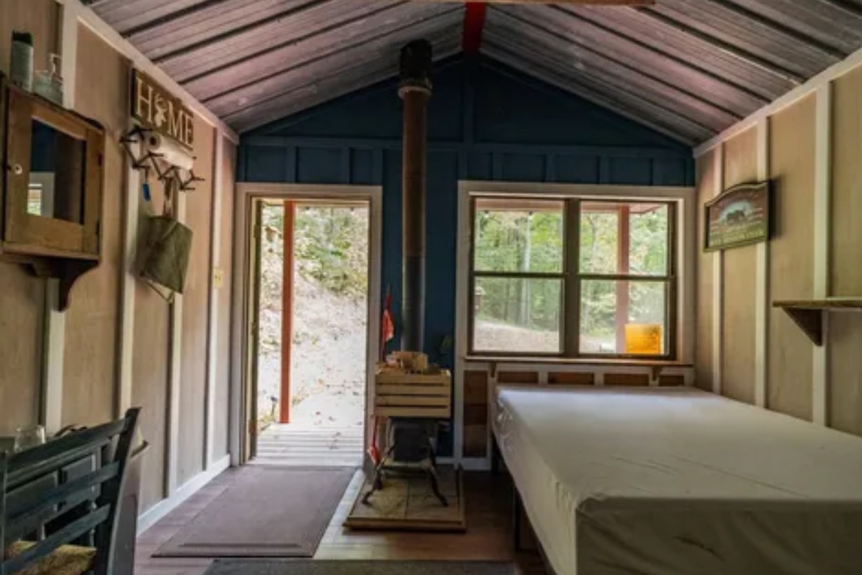 Brush Creek Forest Cabin