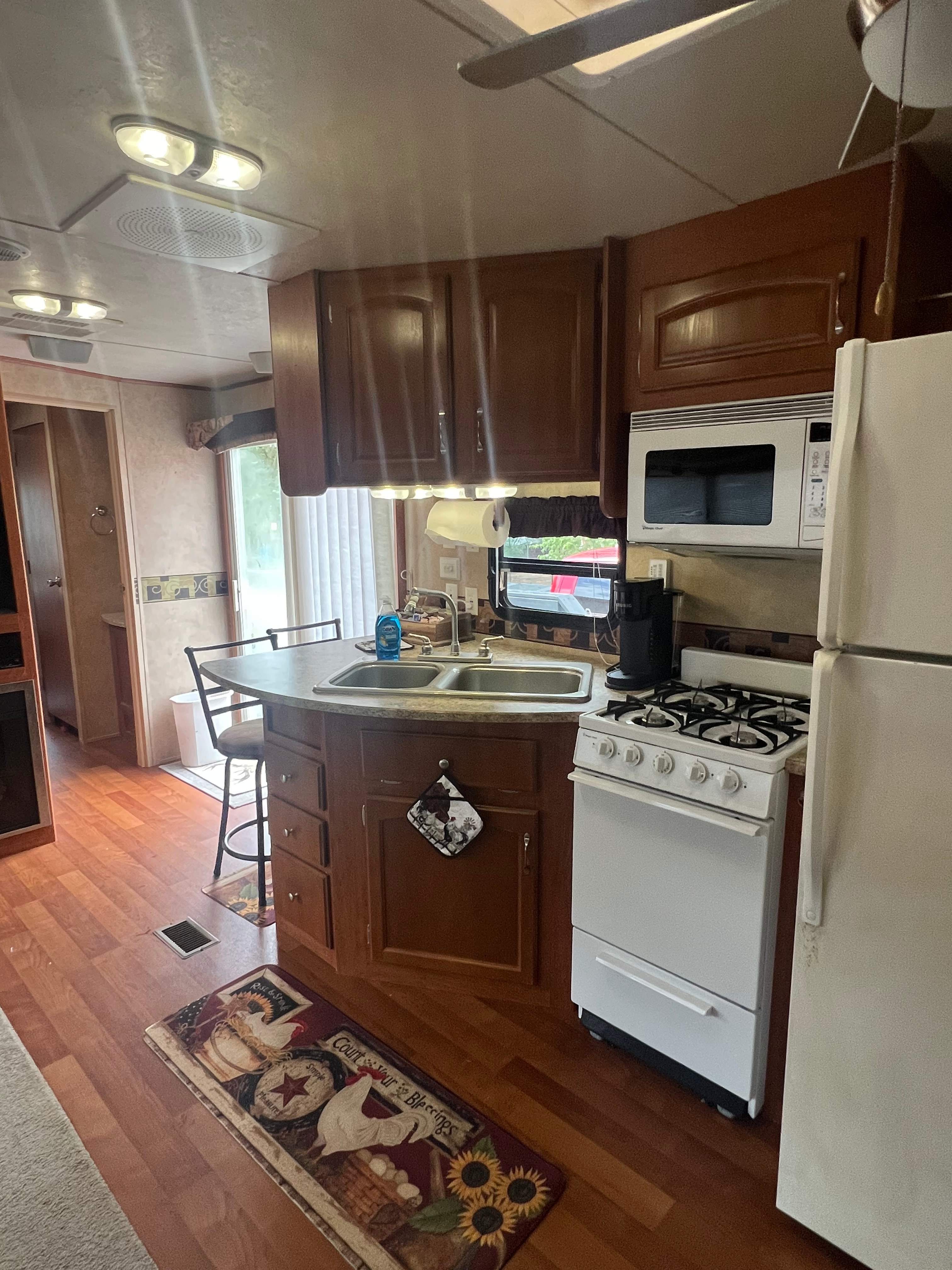 Little Bit Of Country On LI