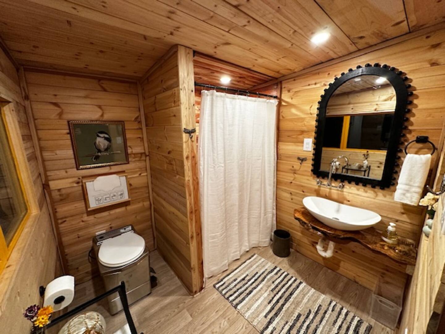 El Campo Glamping LLC