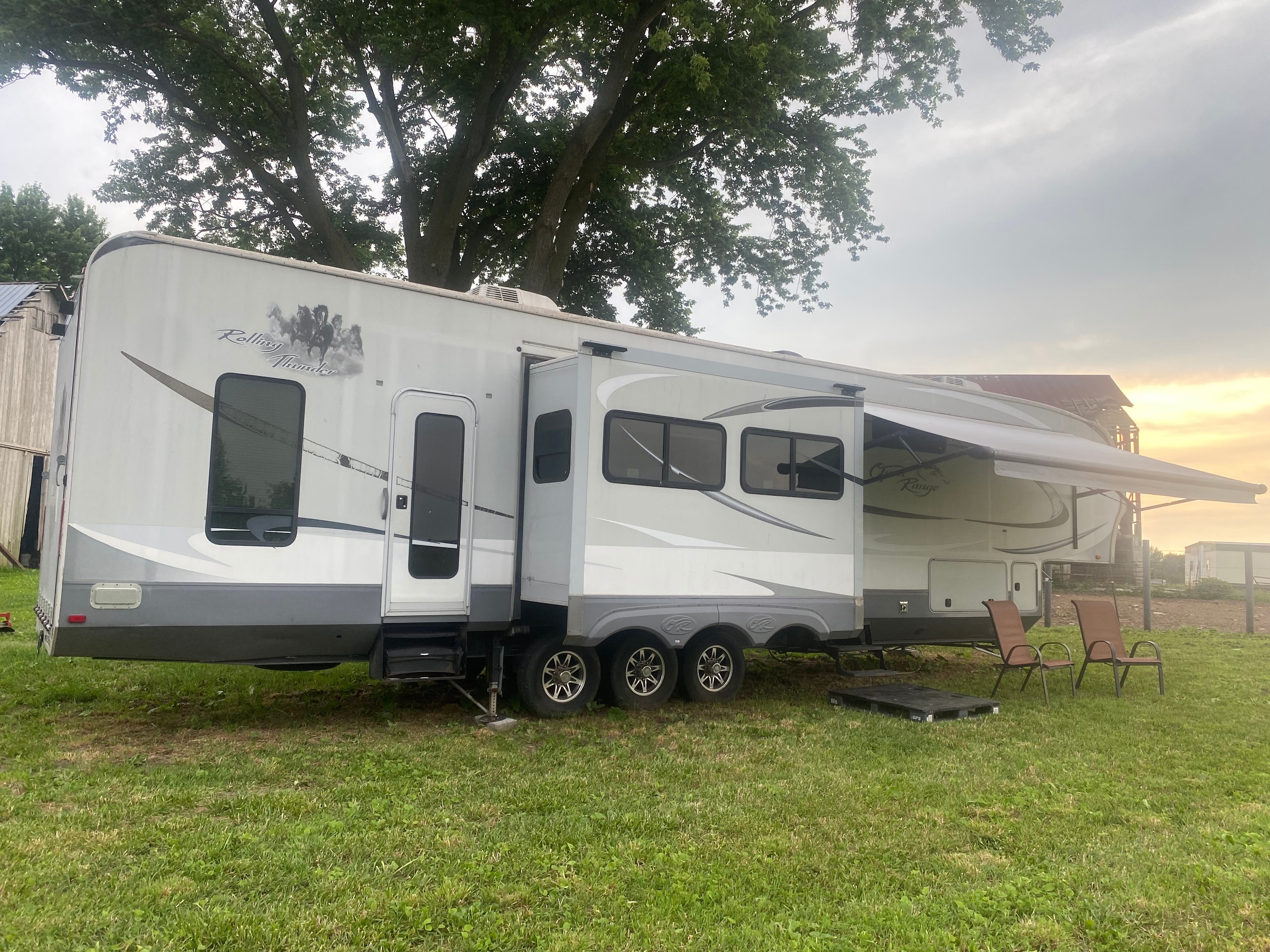Green Meadow Amish Farm