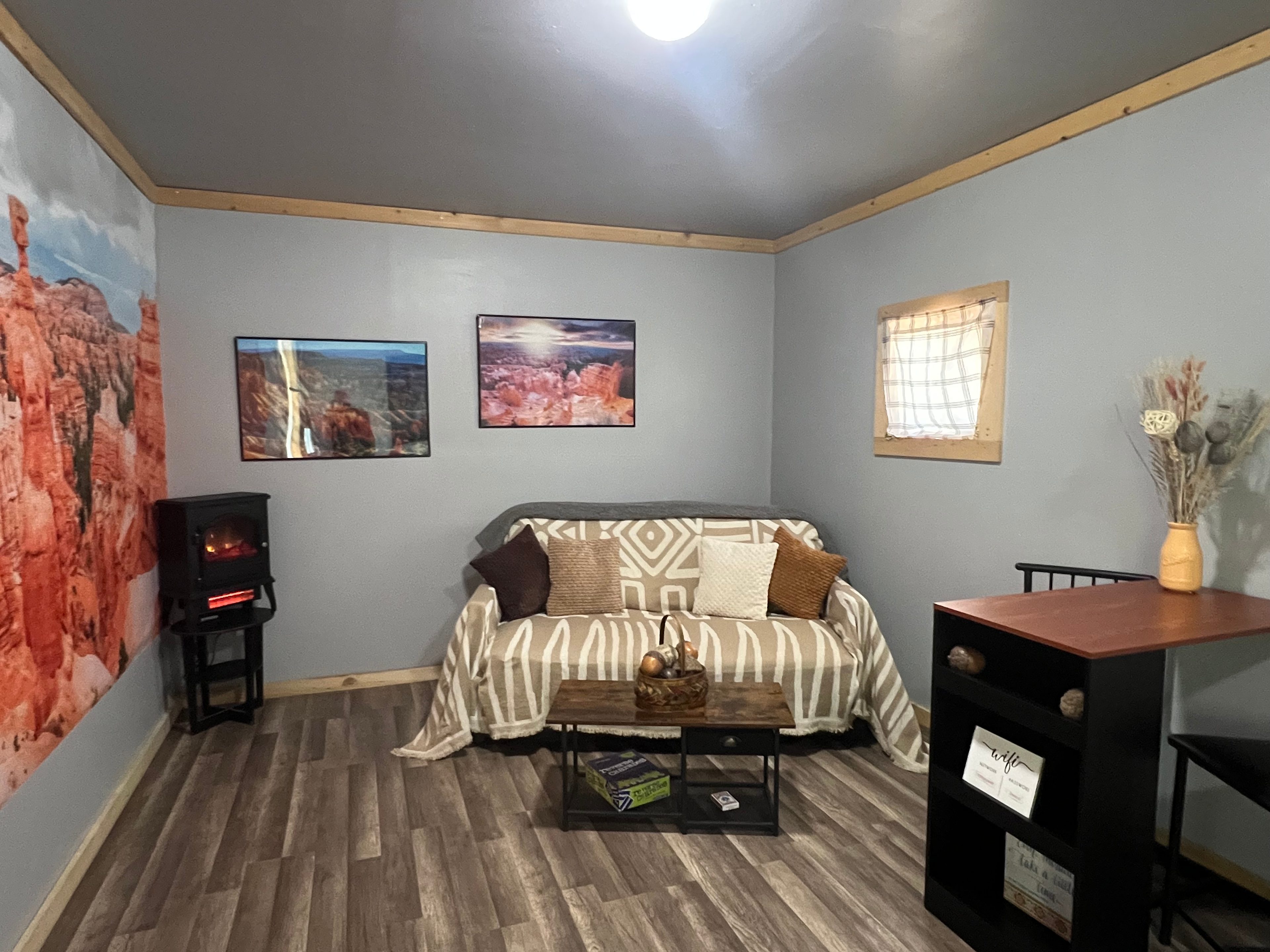 Sevier River RV Park/Themed Cabins