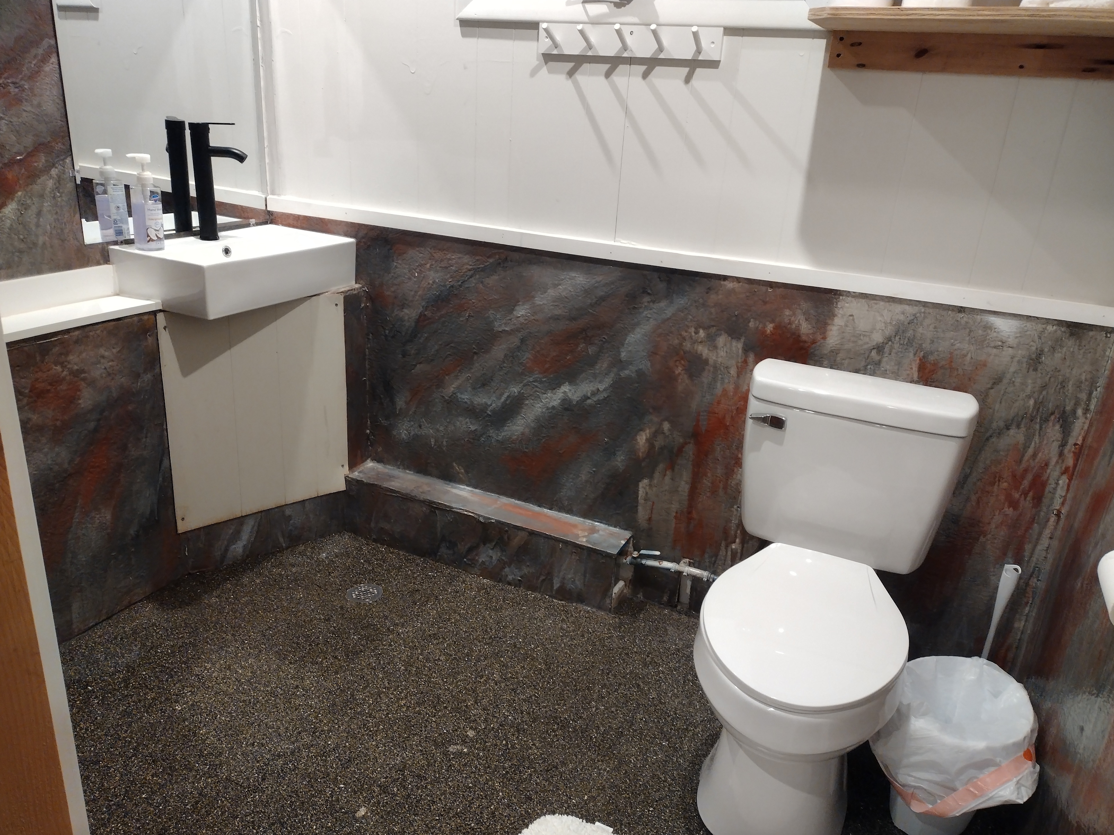 Elk Creek Escape/Sawmill Woodzie