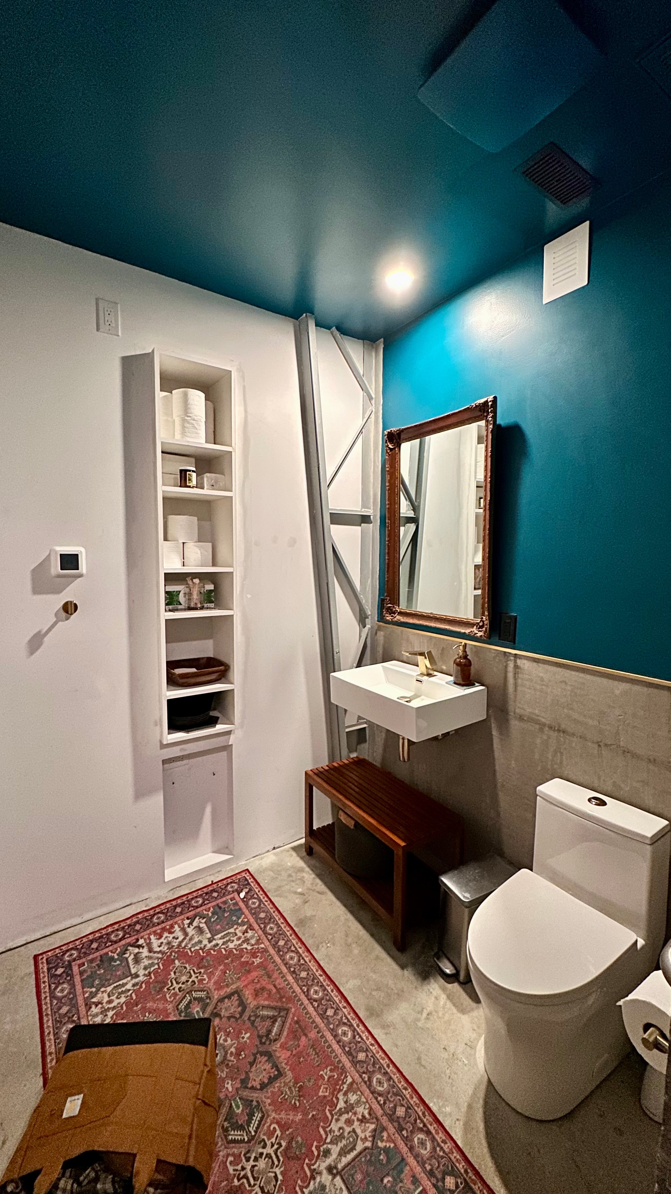 Bathrooms were clean and nice with hot showers too. 