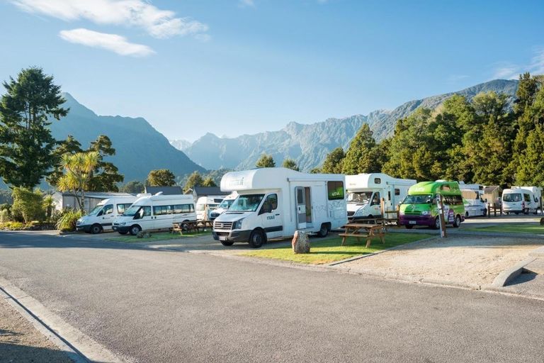 Fox Glacier TOP 10 Holiday Park