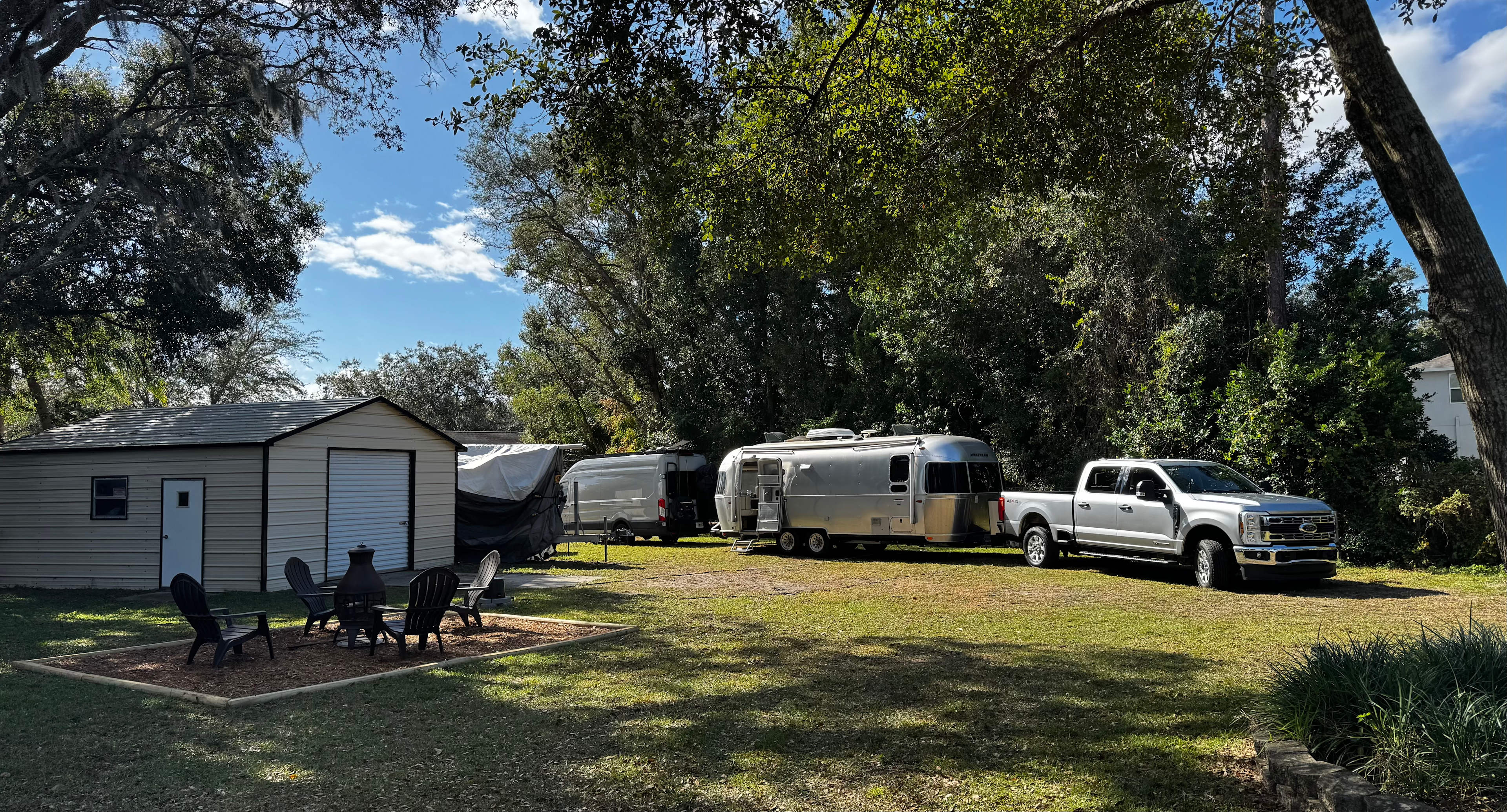 Lots of room to maneuver and set up