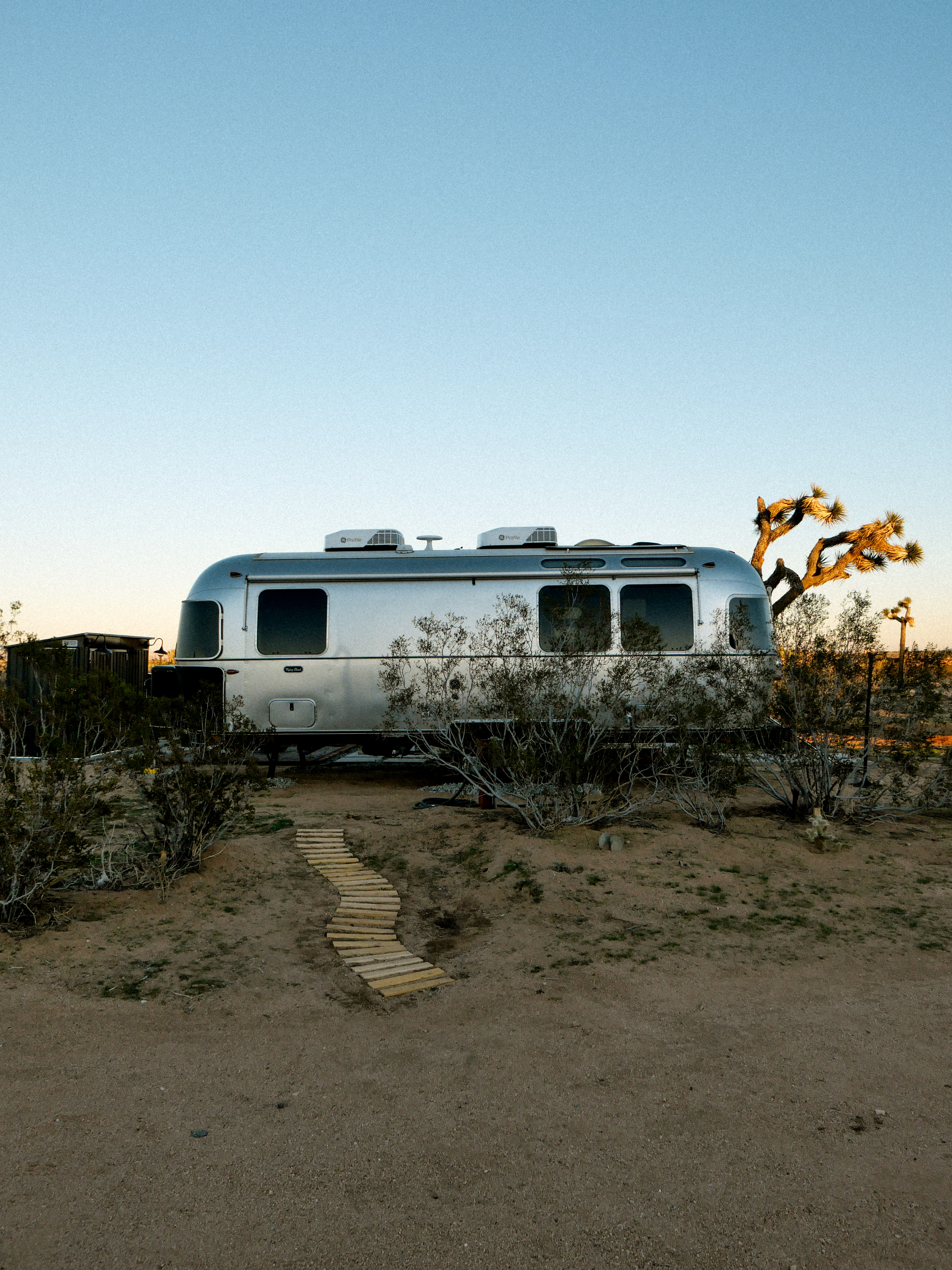 Camp Squish Airstream - Joshua Tree