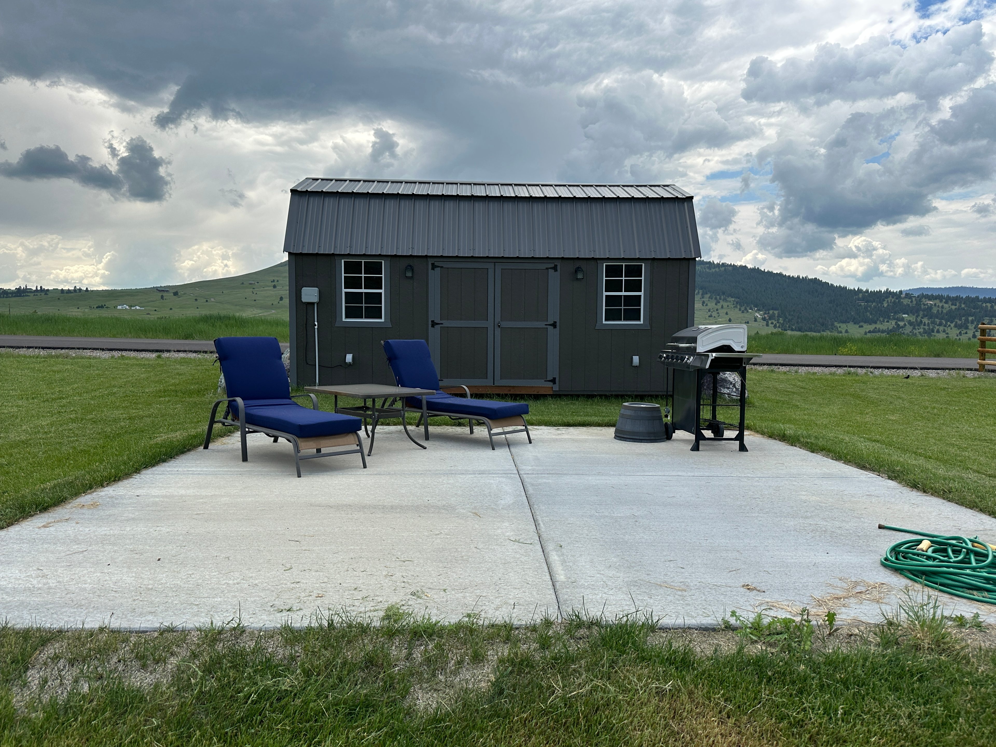 This community space is available to all - includes a grill. 