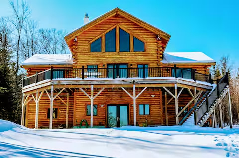 White Mountain Adventure Cabin