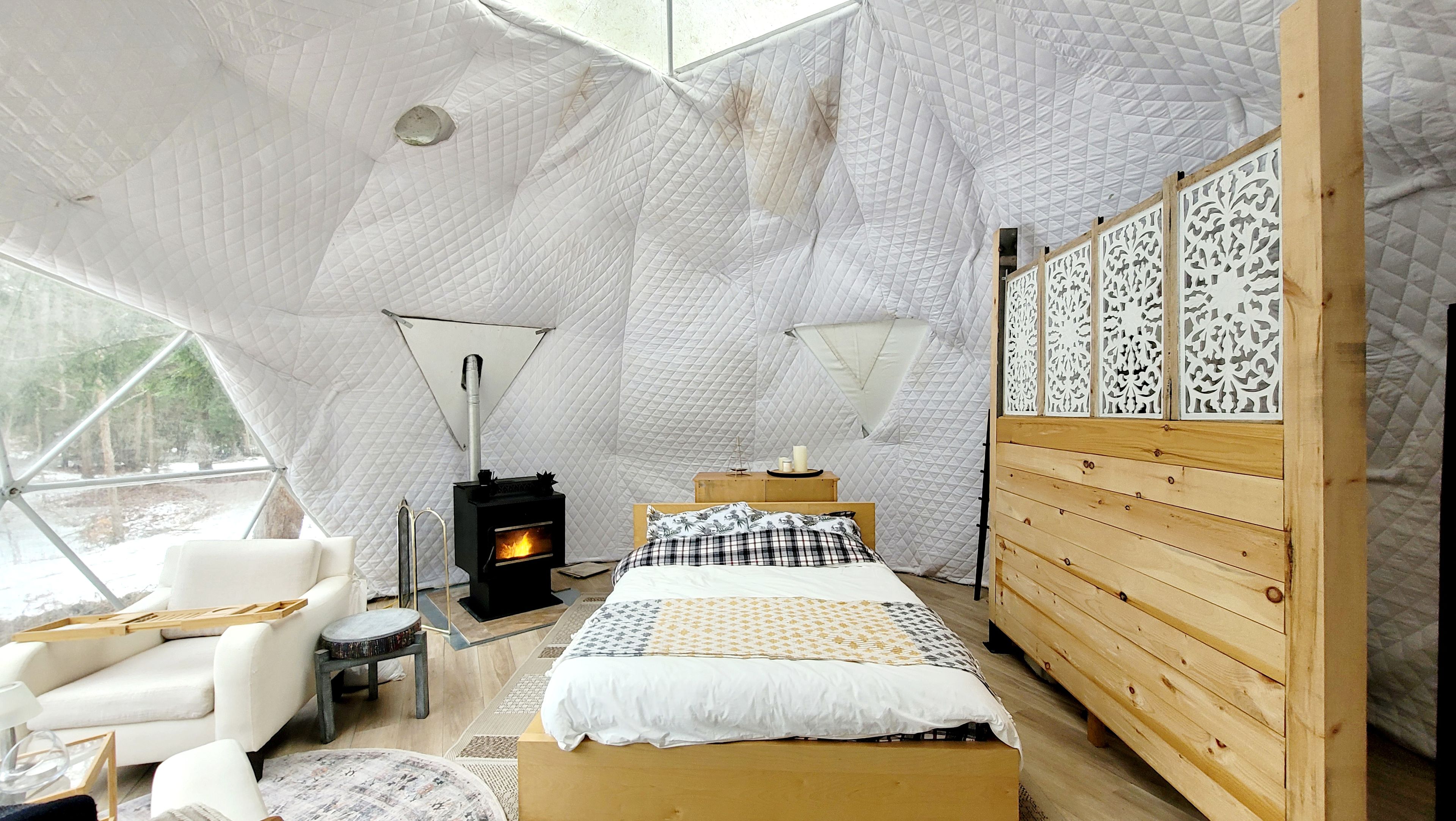 Woodlands Dome - charming getaway