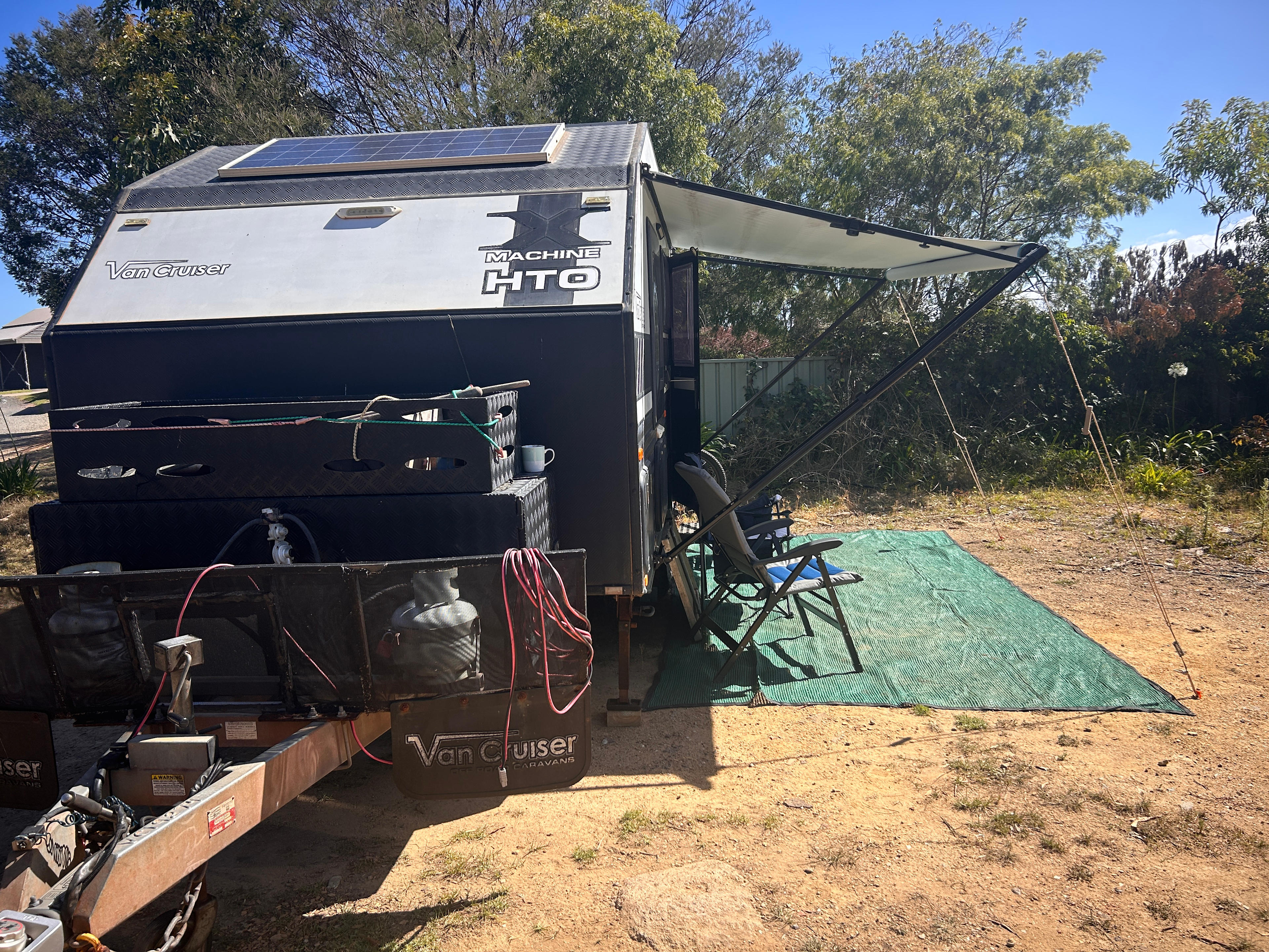 Wattle And Wave Hip Camp - Tathra