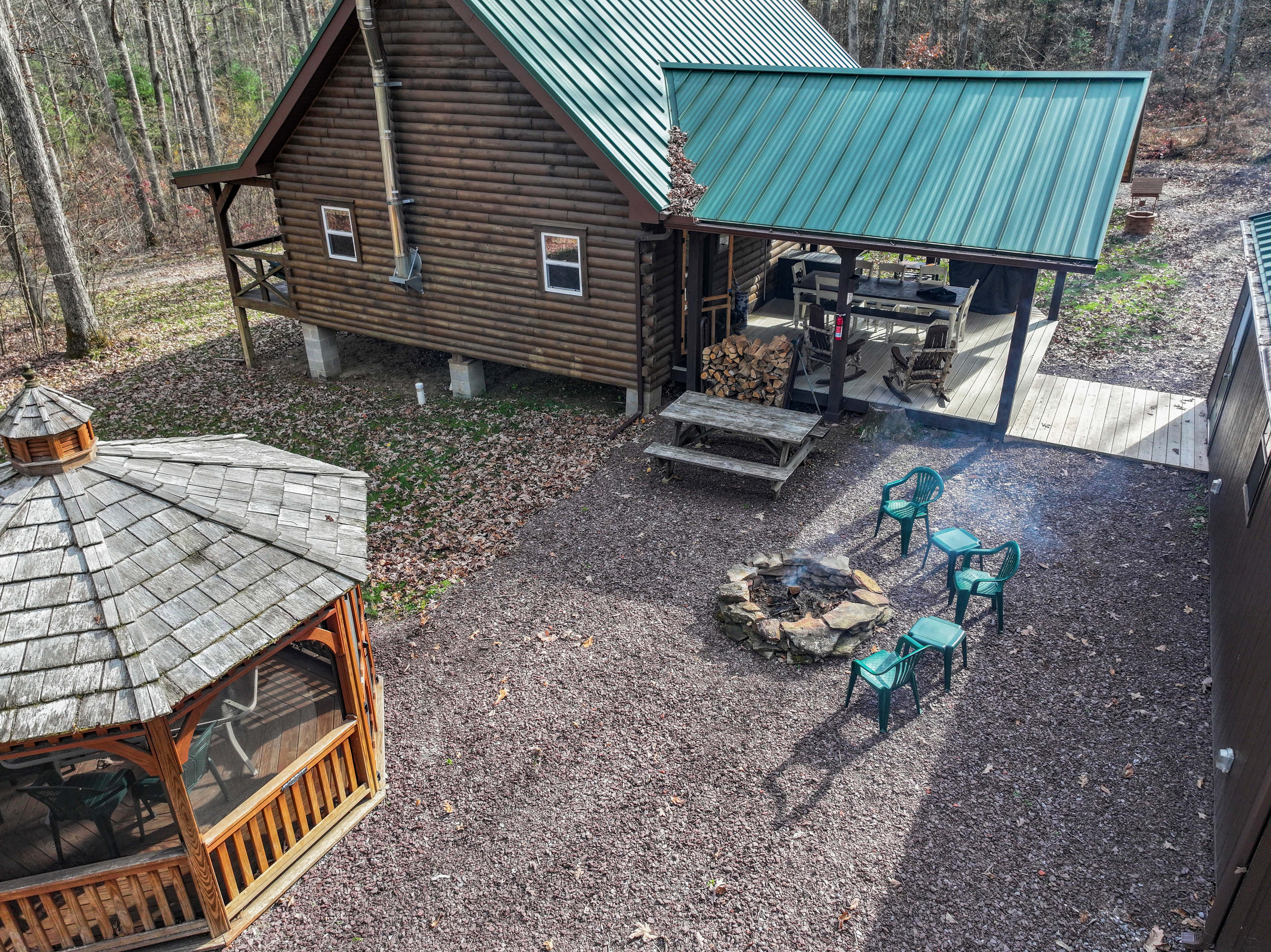 Secluded Woodland Retreat