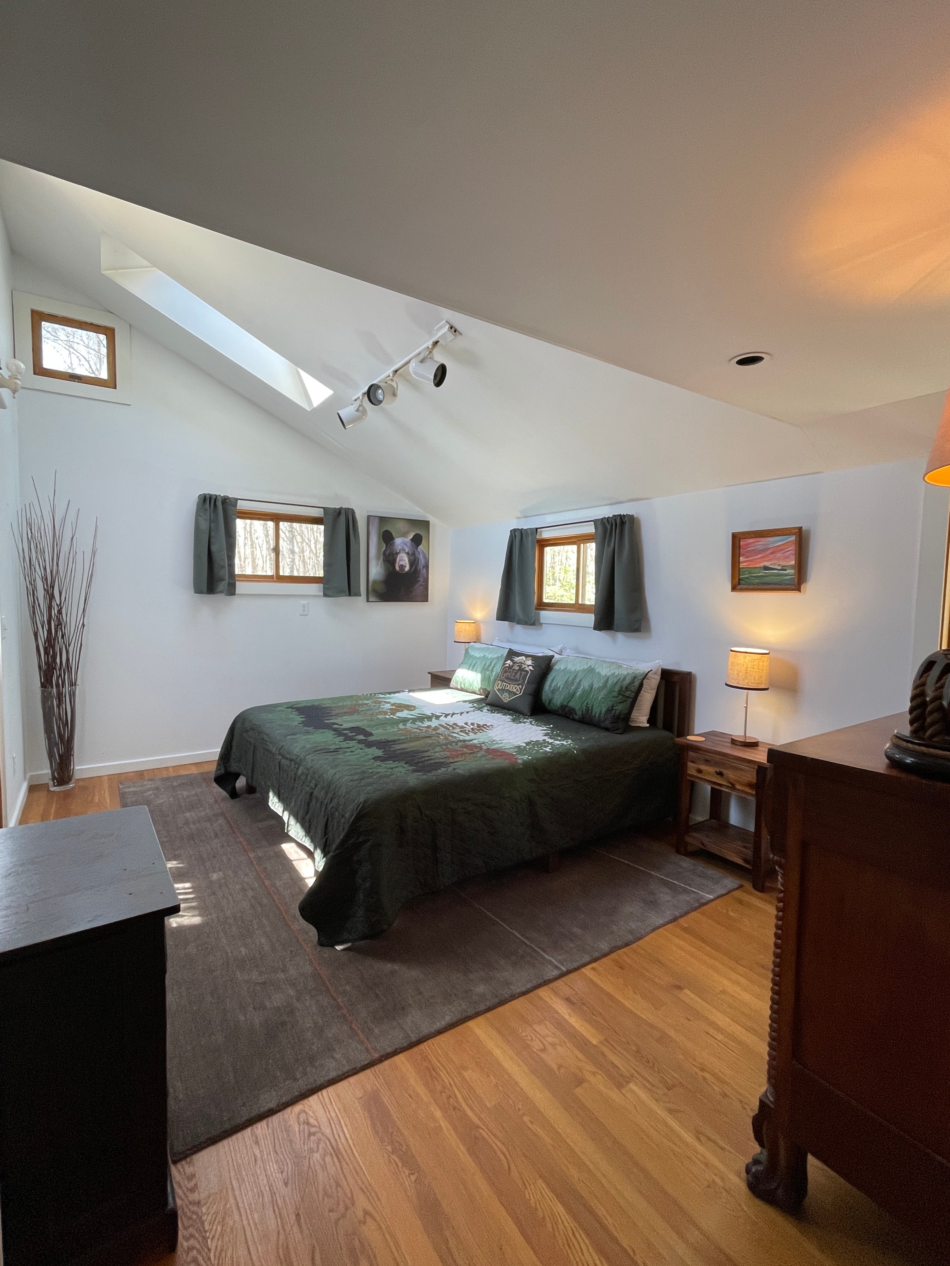 Nature Lovers Retreat! Rustic Cabin