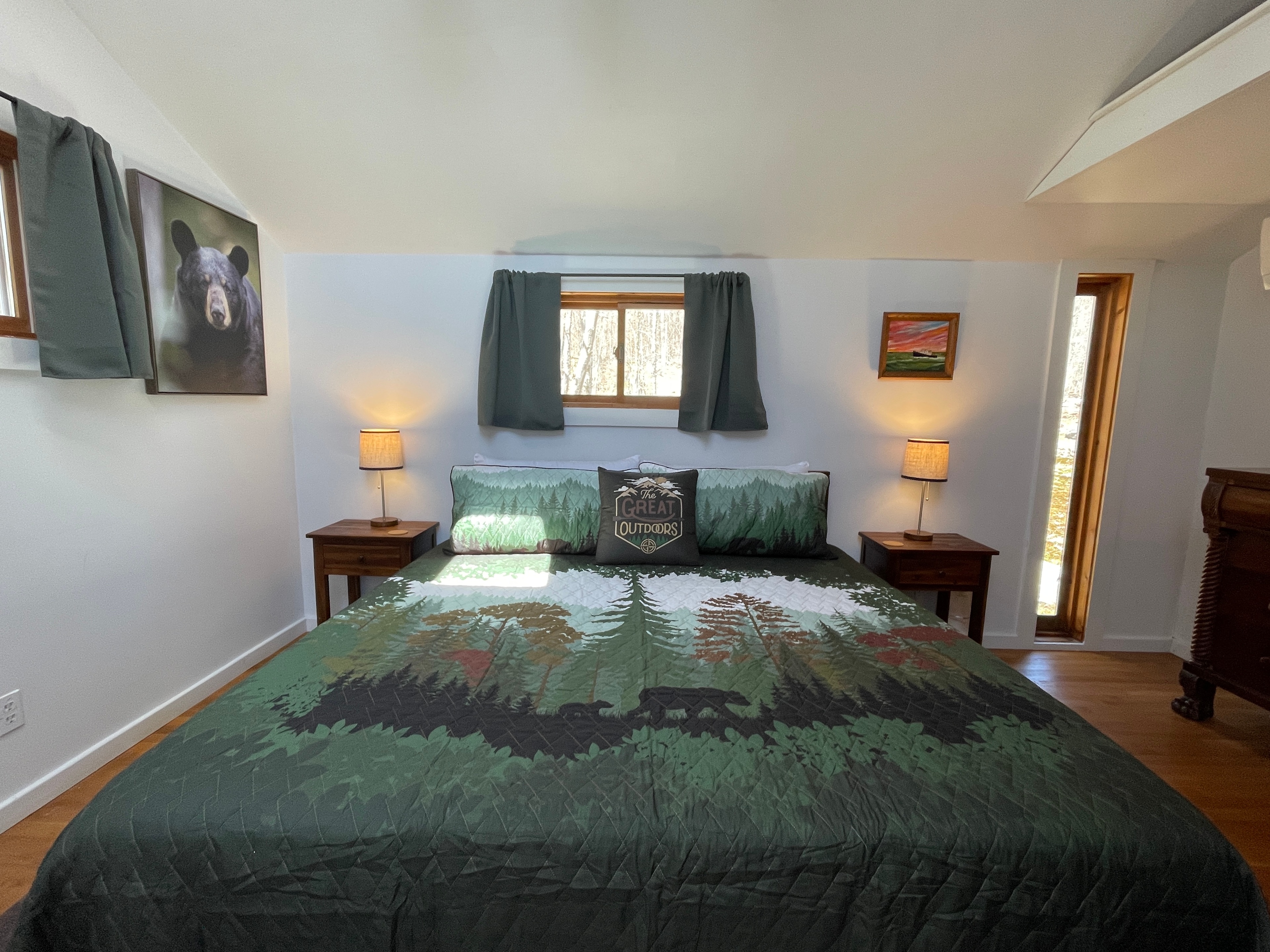 Nature Lovers Retreat! Rustic Cabin