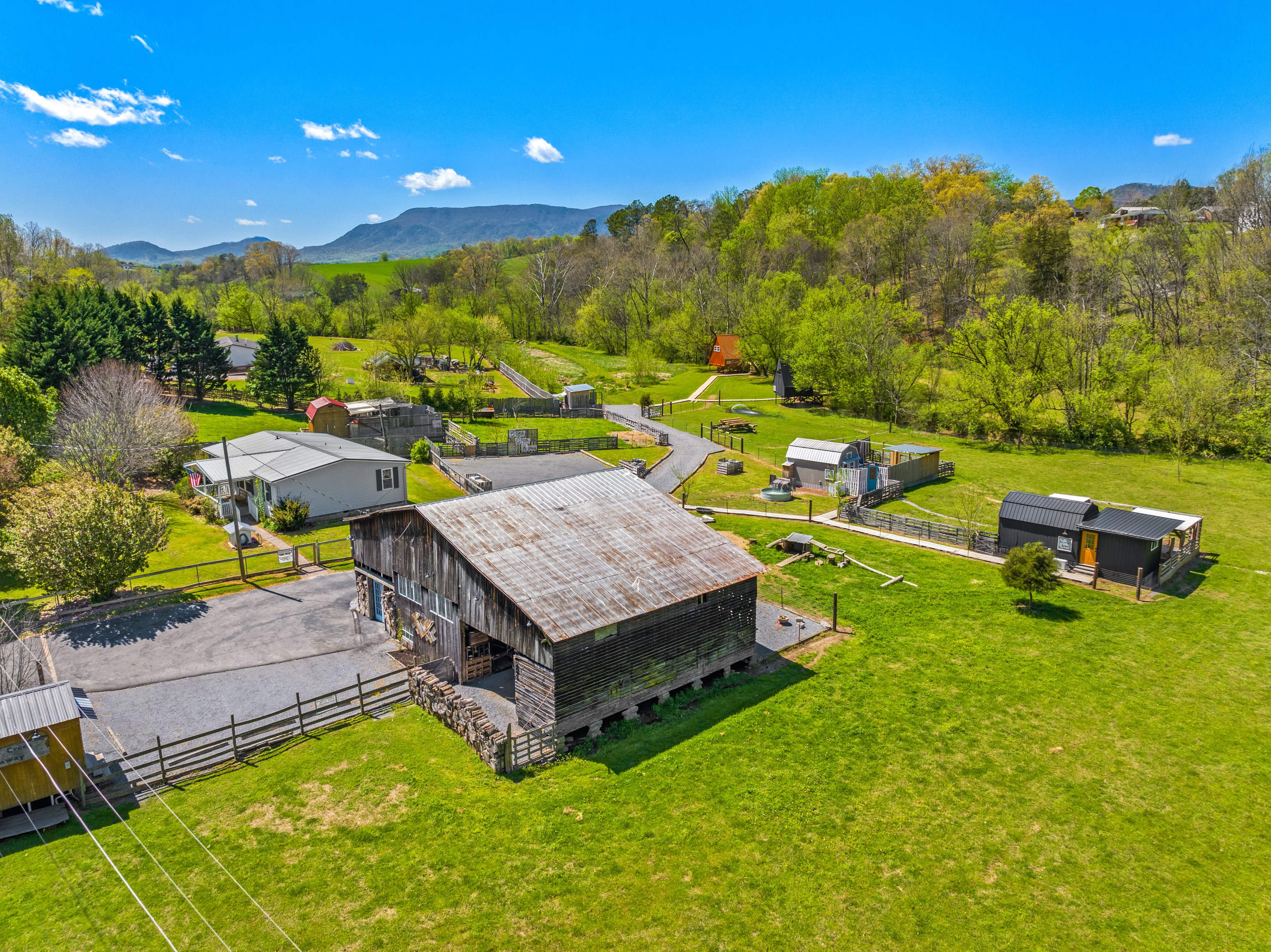 English Creek Hideaway Glamping
