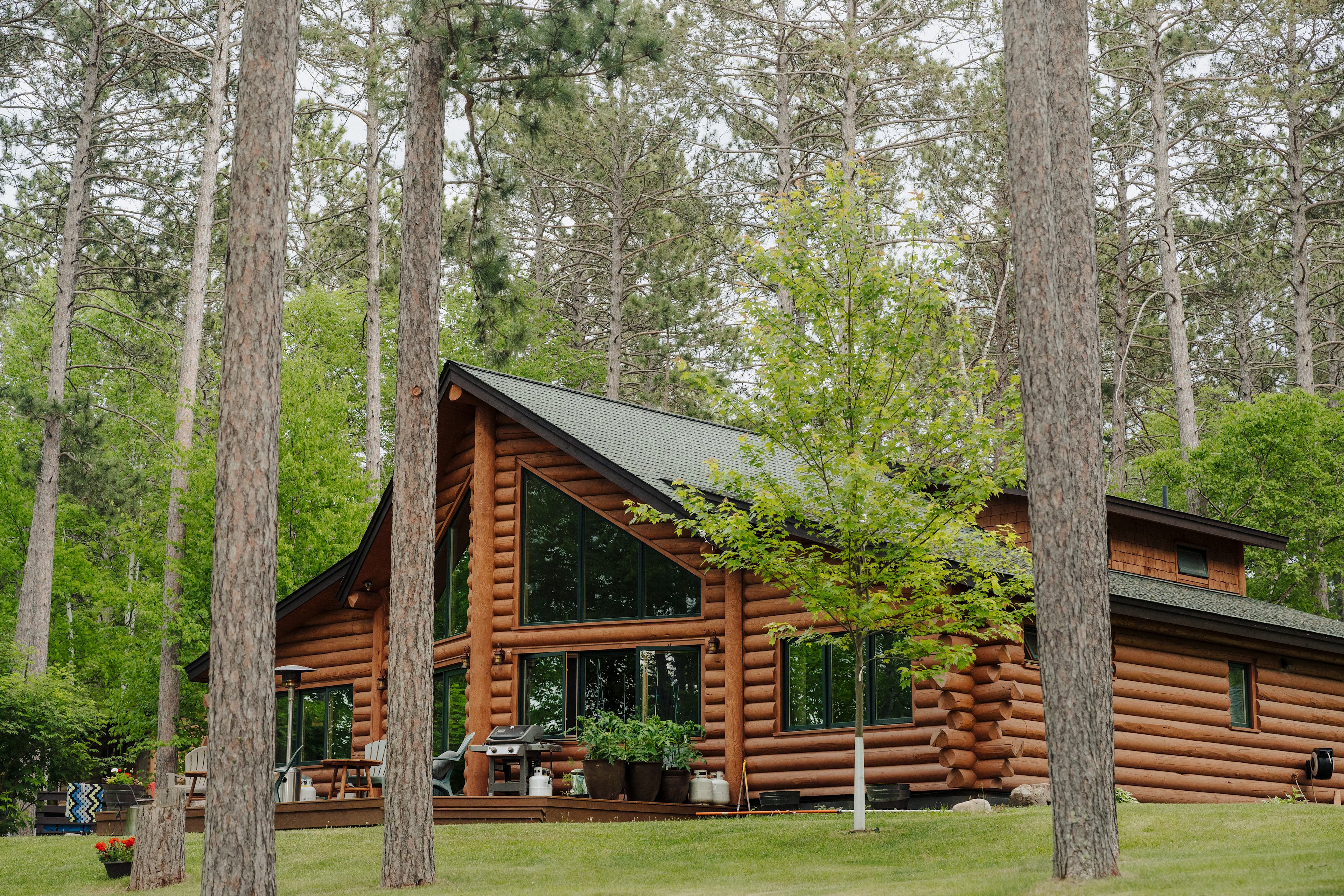 Timber Bay Lodge & Houseboats