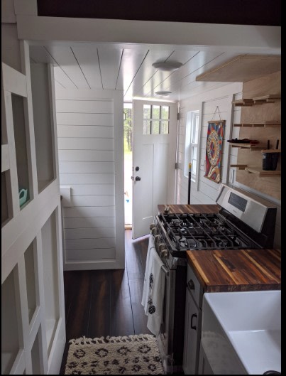 Modern Tiny House w/ Firepit & View