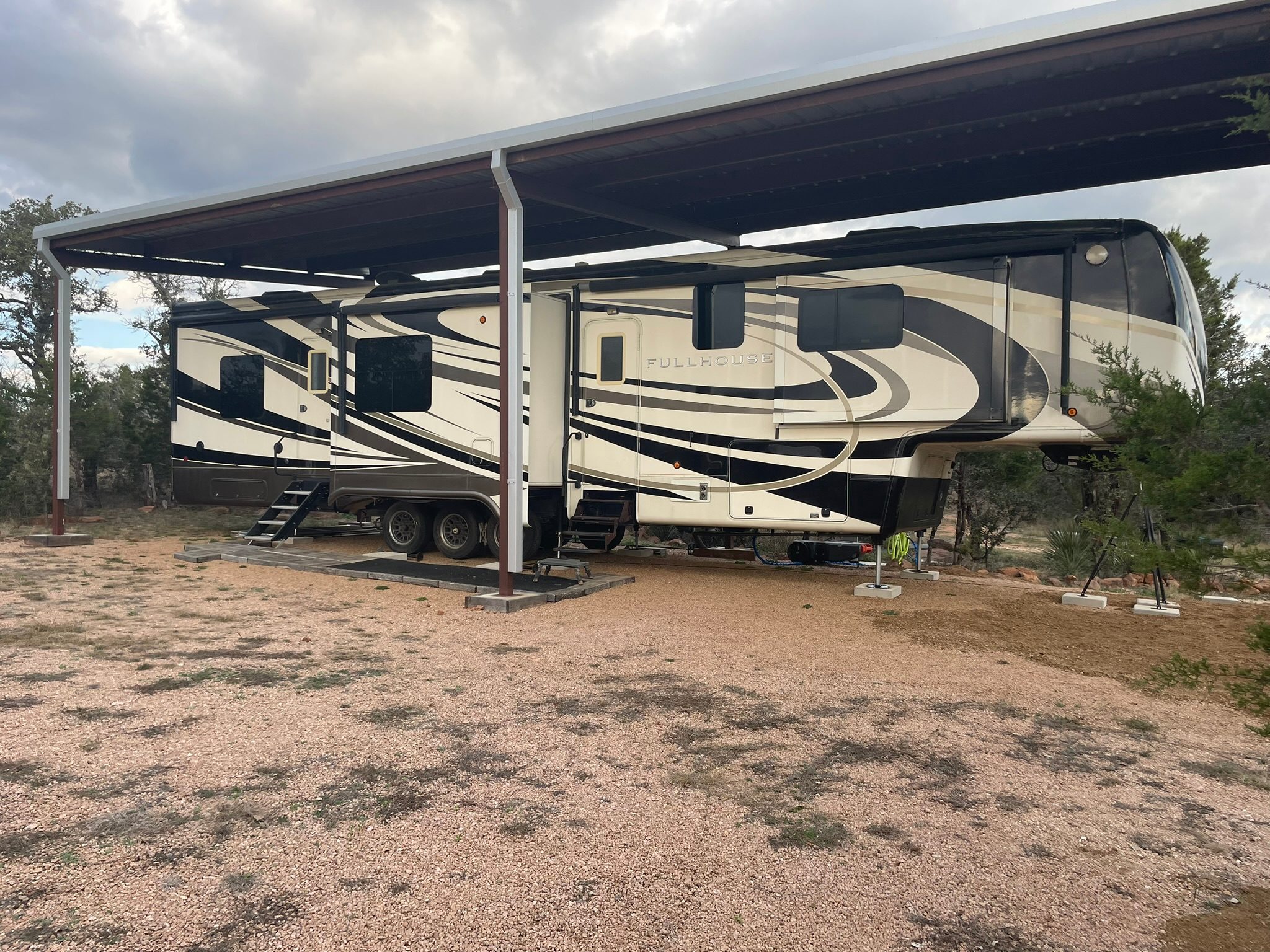 Pink Granite  RV off Highway 29 W