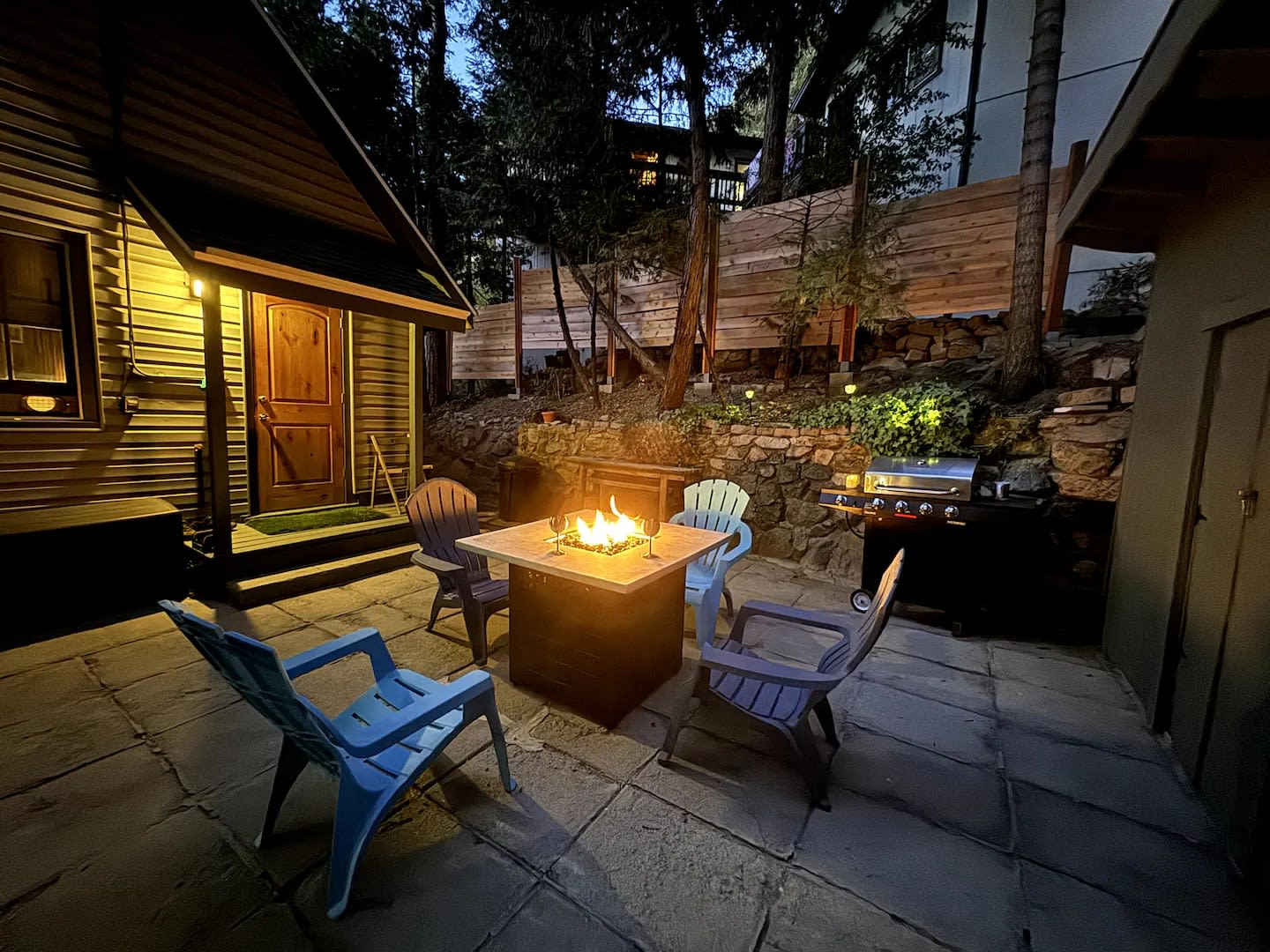 The Patio becomes a cozy place to relax under the mighty pine trees towering above. Available to guests from 8am to 10pm.