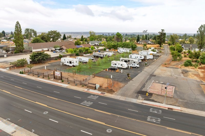 Skyway Trailer Court