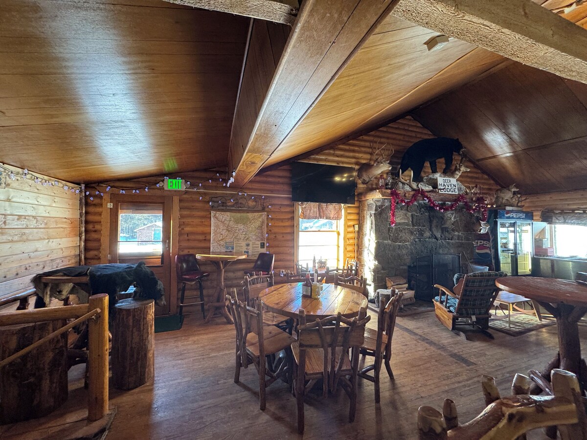 Deer Haven Lodge on Ten Sleep Creek
