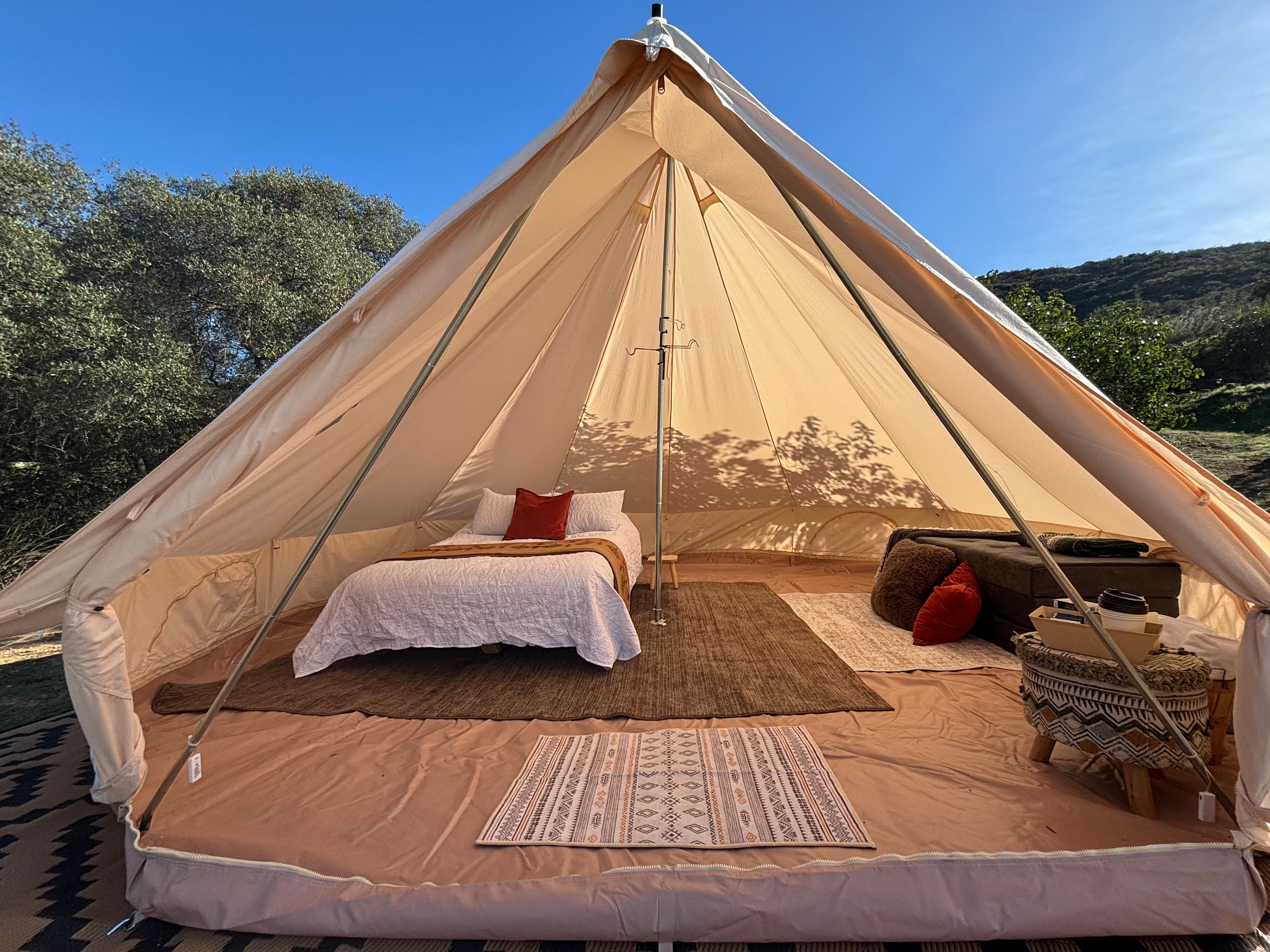 Summit Trail Hilltop Retreat