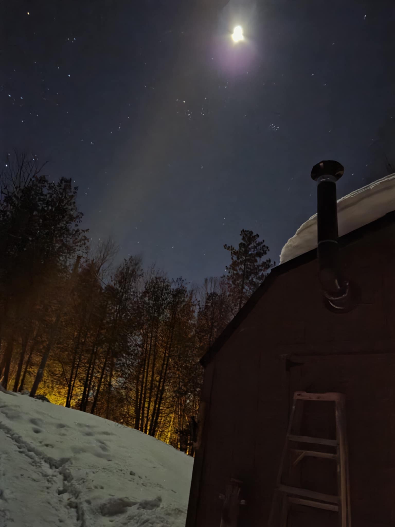 Camp dans Rouge/ Camp in Red