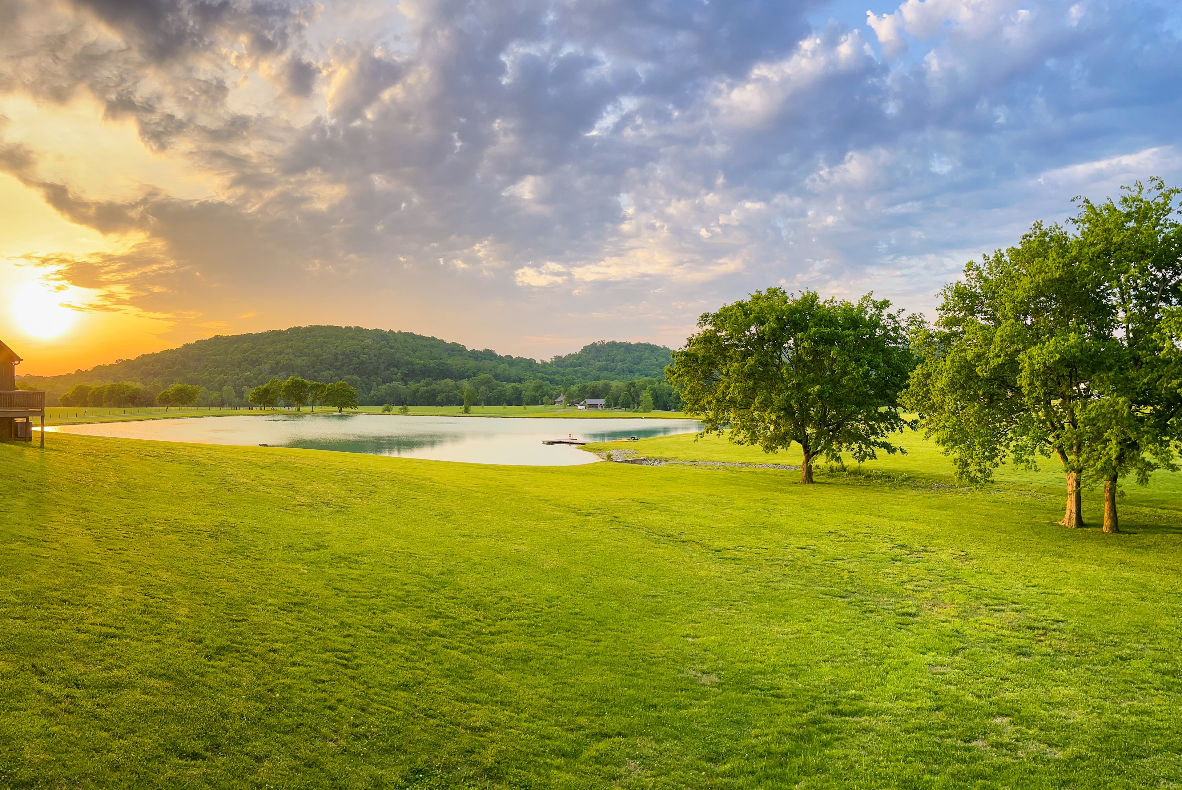 Riverbend Ranch — Duck River Cabins