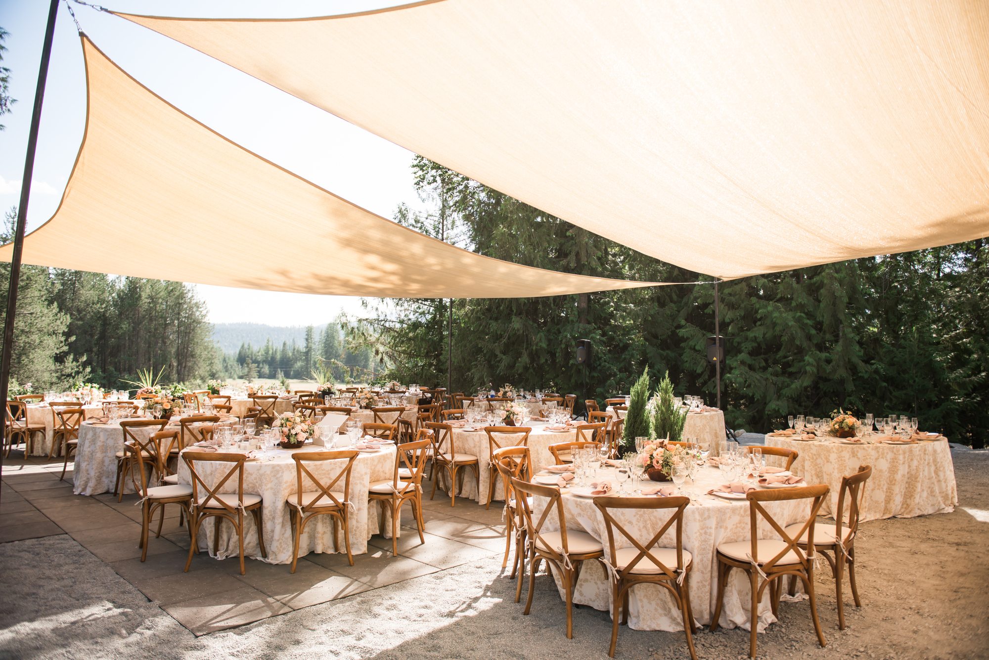 Glamping + Hot Tub Near Sandpoint