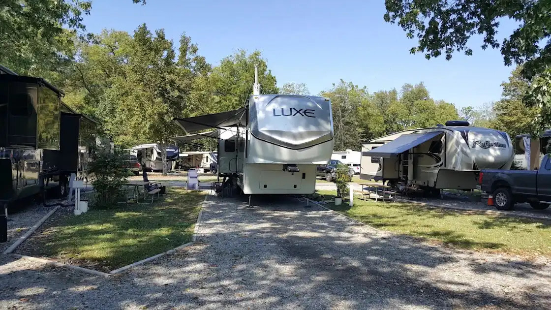 Unhitched Nashville North RV Park