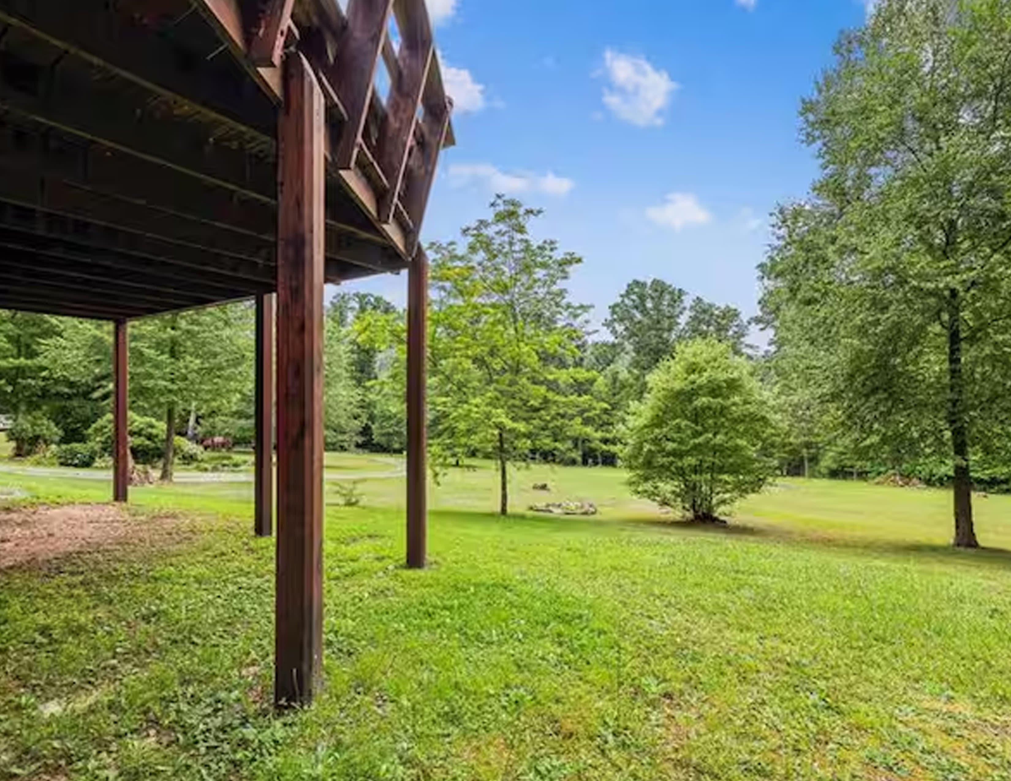 Mountain Getaway Near 7-Springs