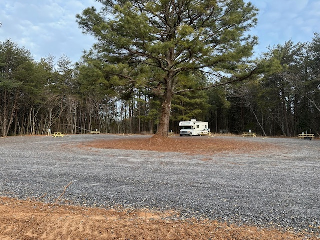 Sahara Club Bar & Grill & RV Park