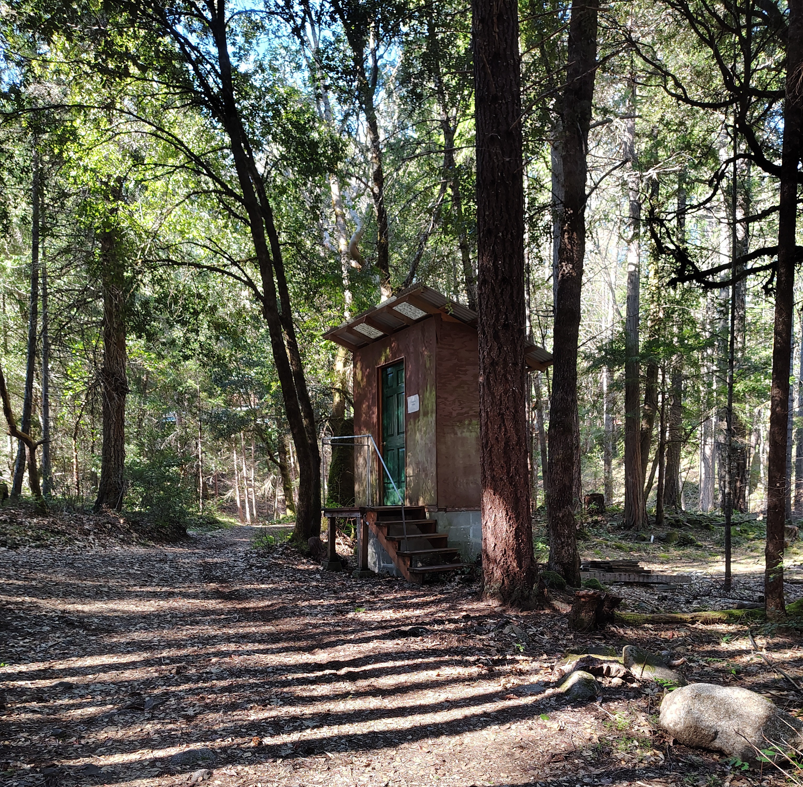 Creekside Cottage in Williams, OR